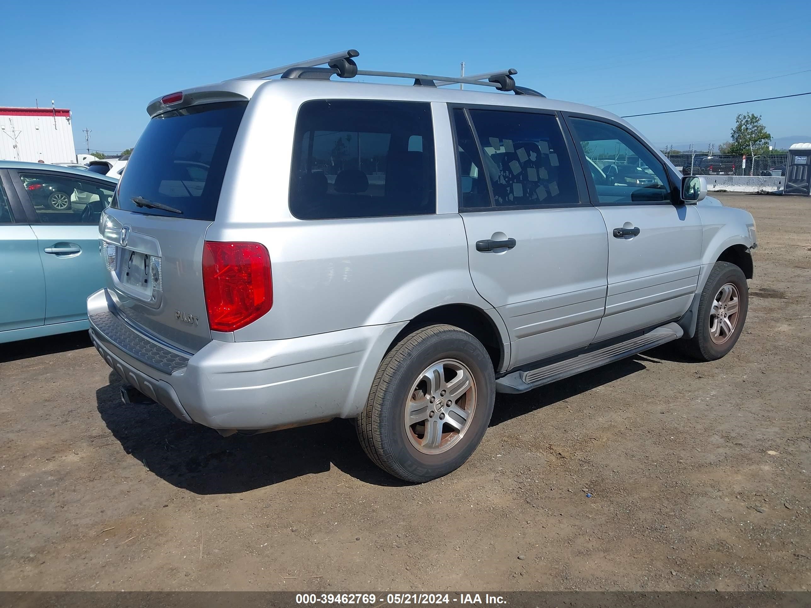 Photo 3 VIN: 2HKYF18604H524905 - HONDA PILOT 