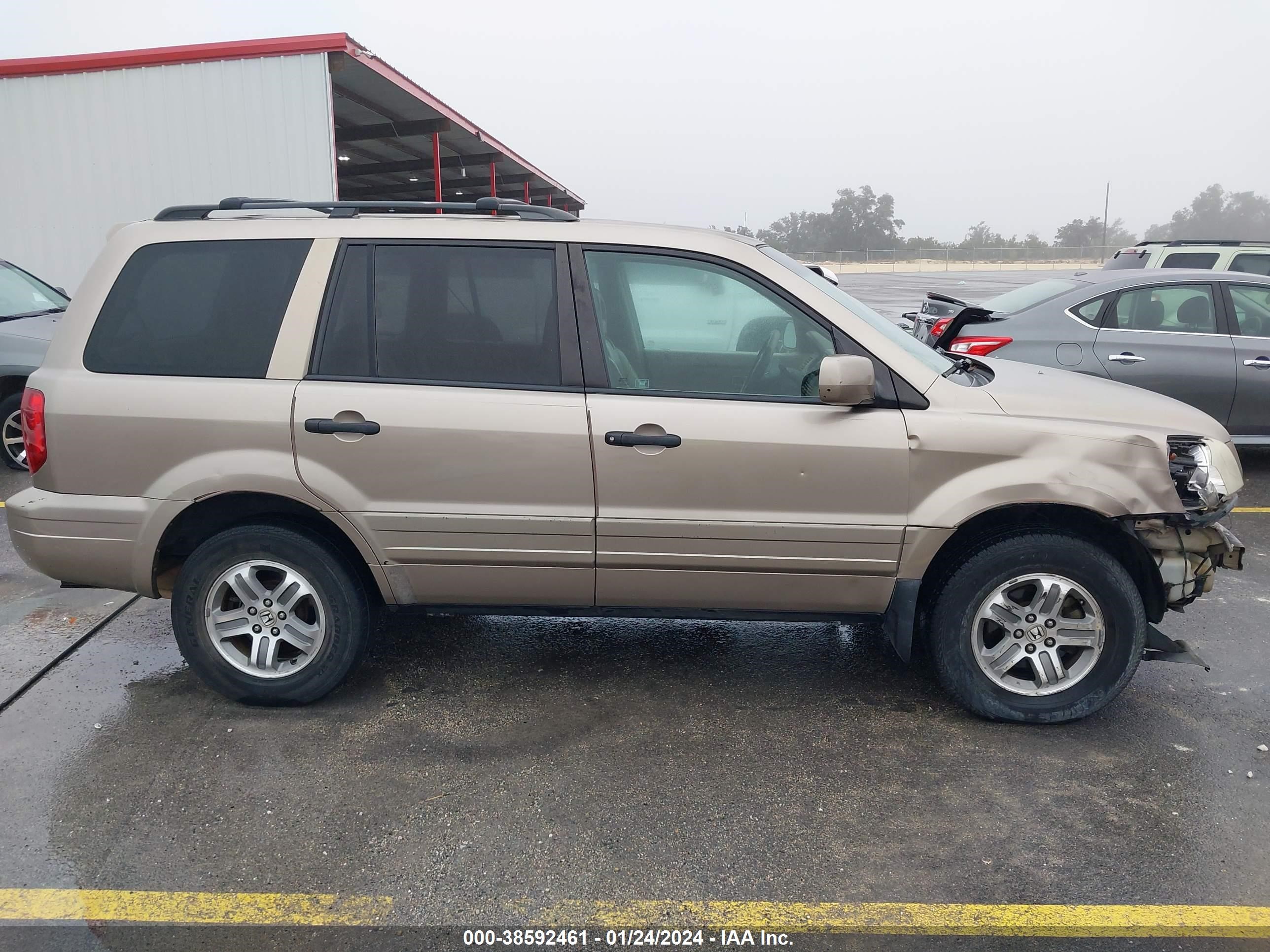 Photo 13 VIN: 2HKYF18614H607405 - HONDA PILOT 