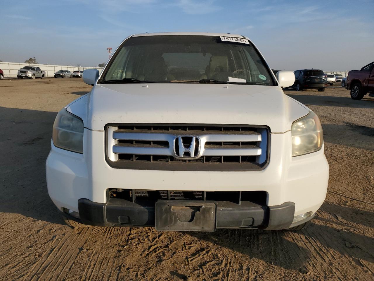 Photo 4 VIN: 2HKYF18616H565157 - HONDA PILOT 