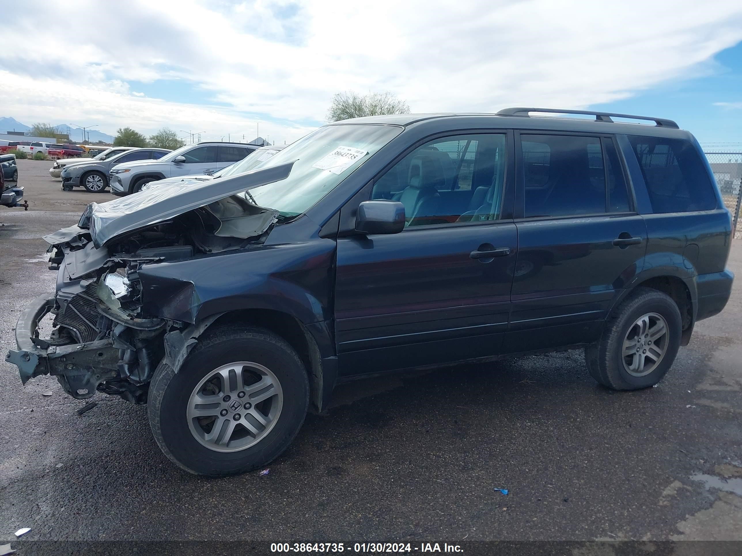 Photo 13 VIN: 2HKYF18624H524243 - HONDA PILOT 