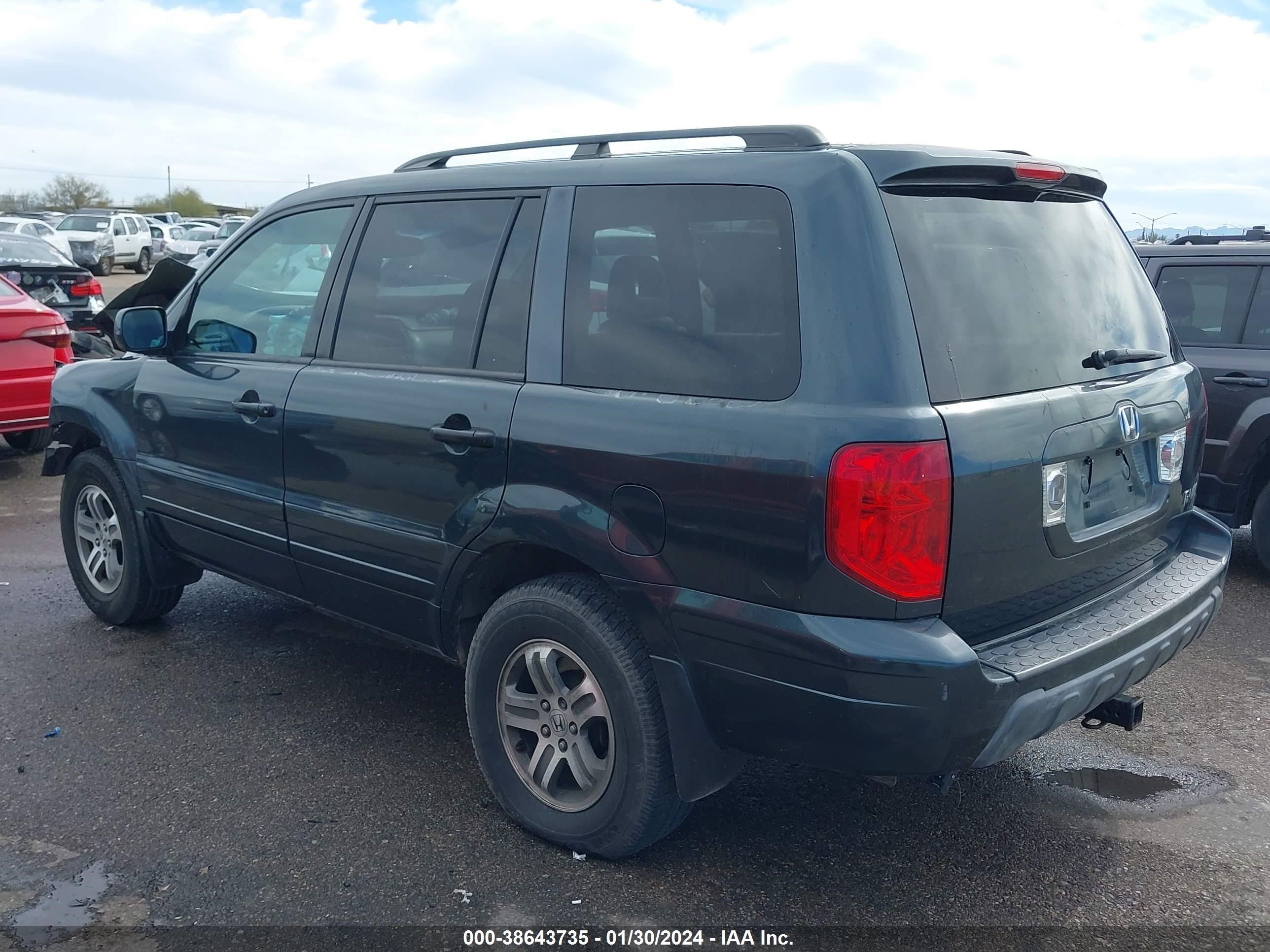 Photo 2 VIN: 2HKYF18624H524243 - HONDA PILOT 