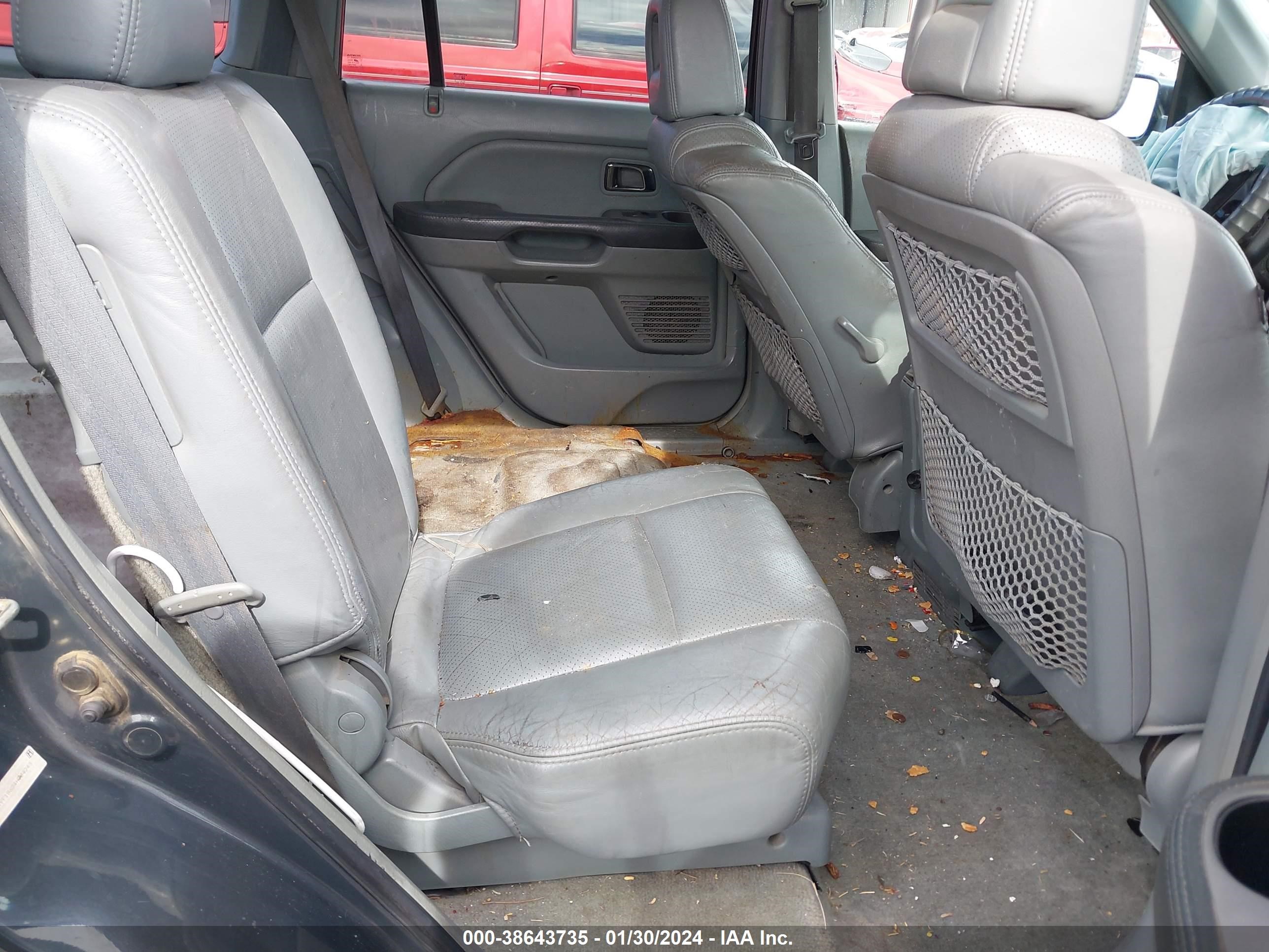 Photo 7 VIN: 2HKYF18624H524243 - HONDA PILOT 