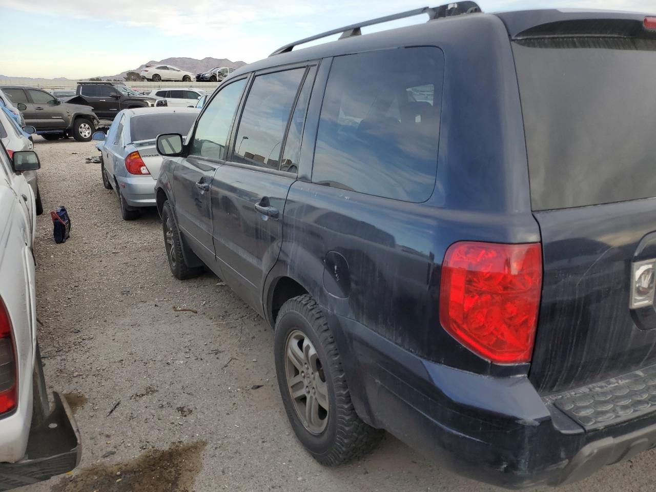 Photo 1 VIN: 2HKYF18634H518953 - HONDA PILOT 