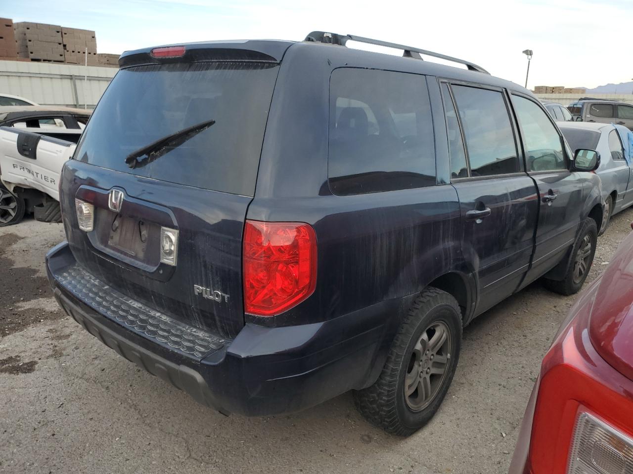 Photo 2 VIN: 2HKYF18634H518953 - HONDA PILOT 