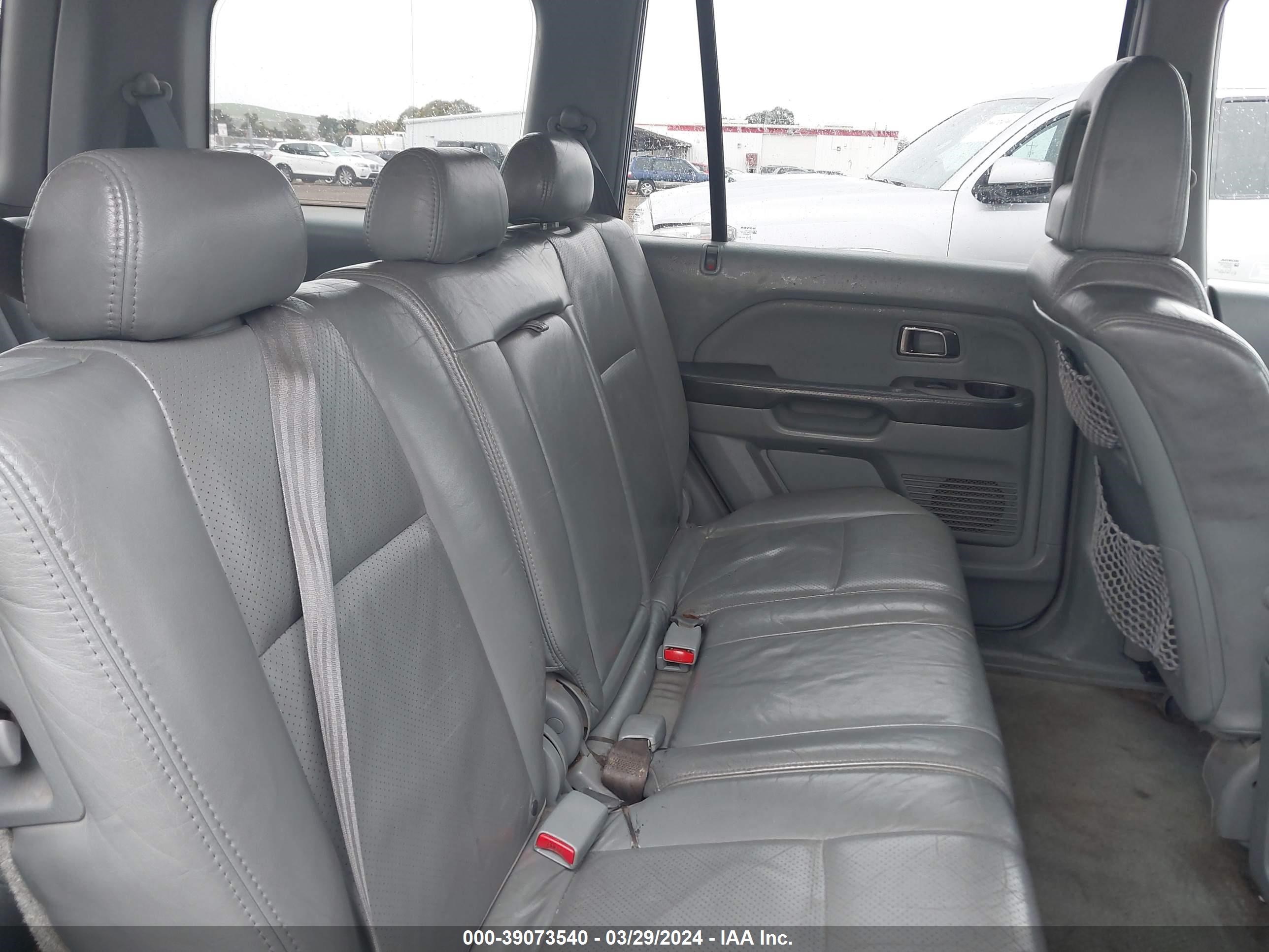 Photo 7 VIN: 2HKYF18634H577176 - HONDA PILOT 