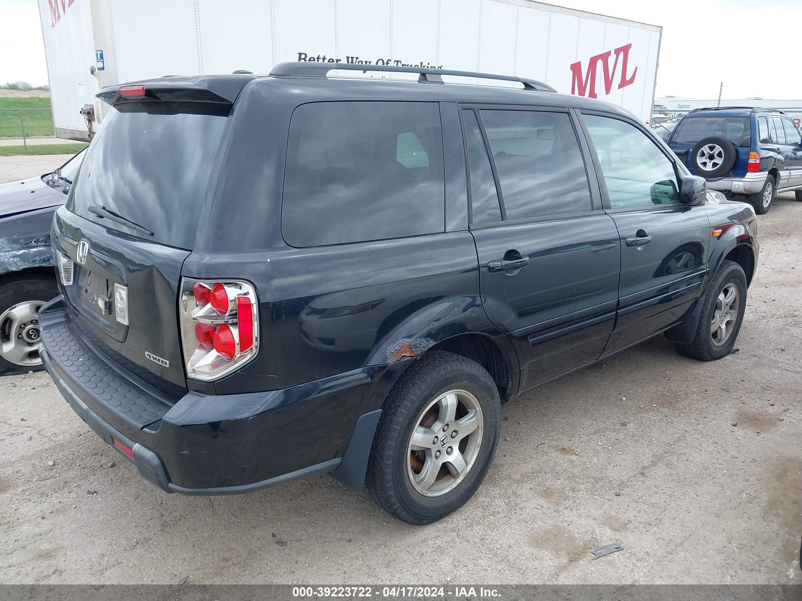 Photo 3 VIN: 2HKYF18636H558419 - HONDA PILOT 