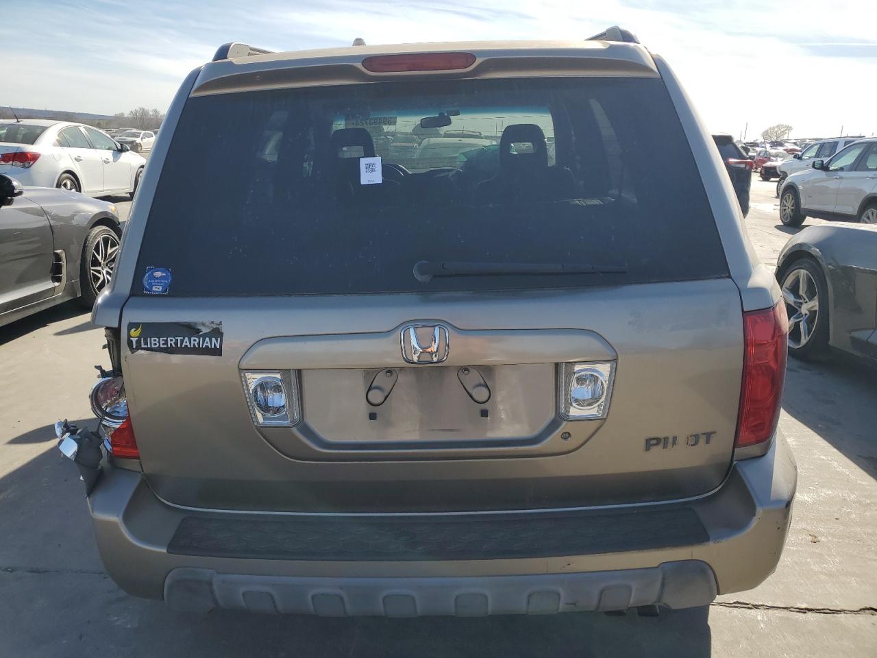 Photo 5 VIN: 2HKYF18644H535602 - HONDA PILOT 