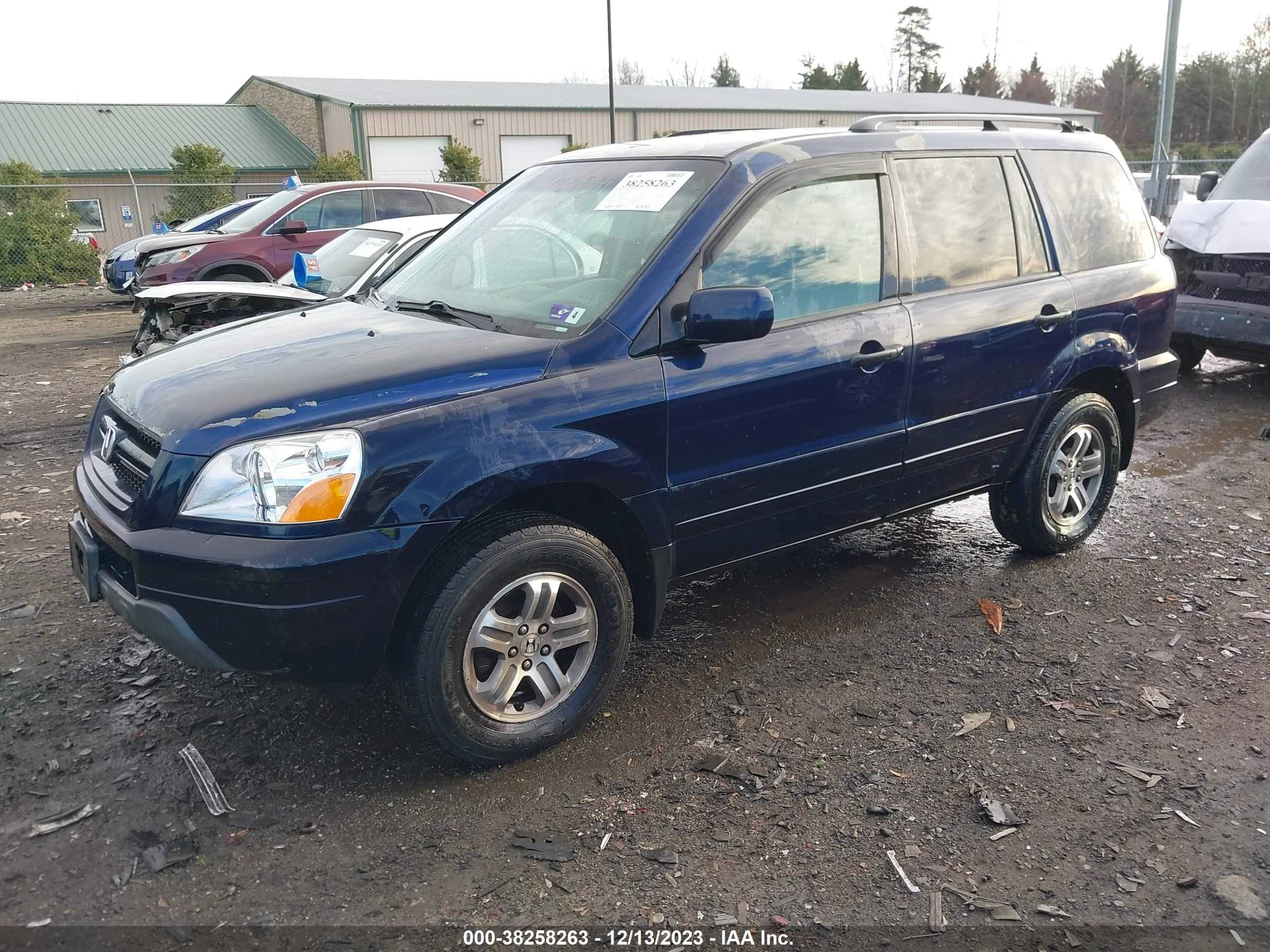 Photo 1 VIN: 2HKYF18644H555901 - HONDA PILOT 