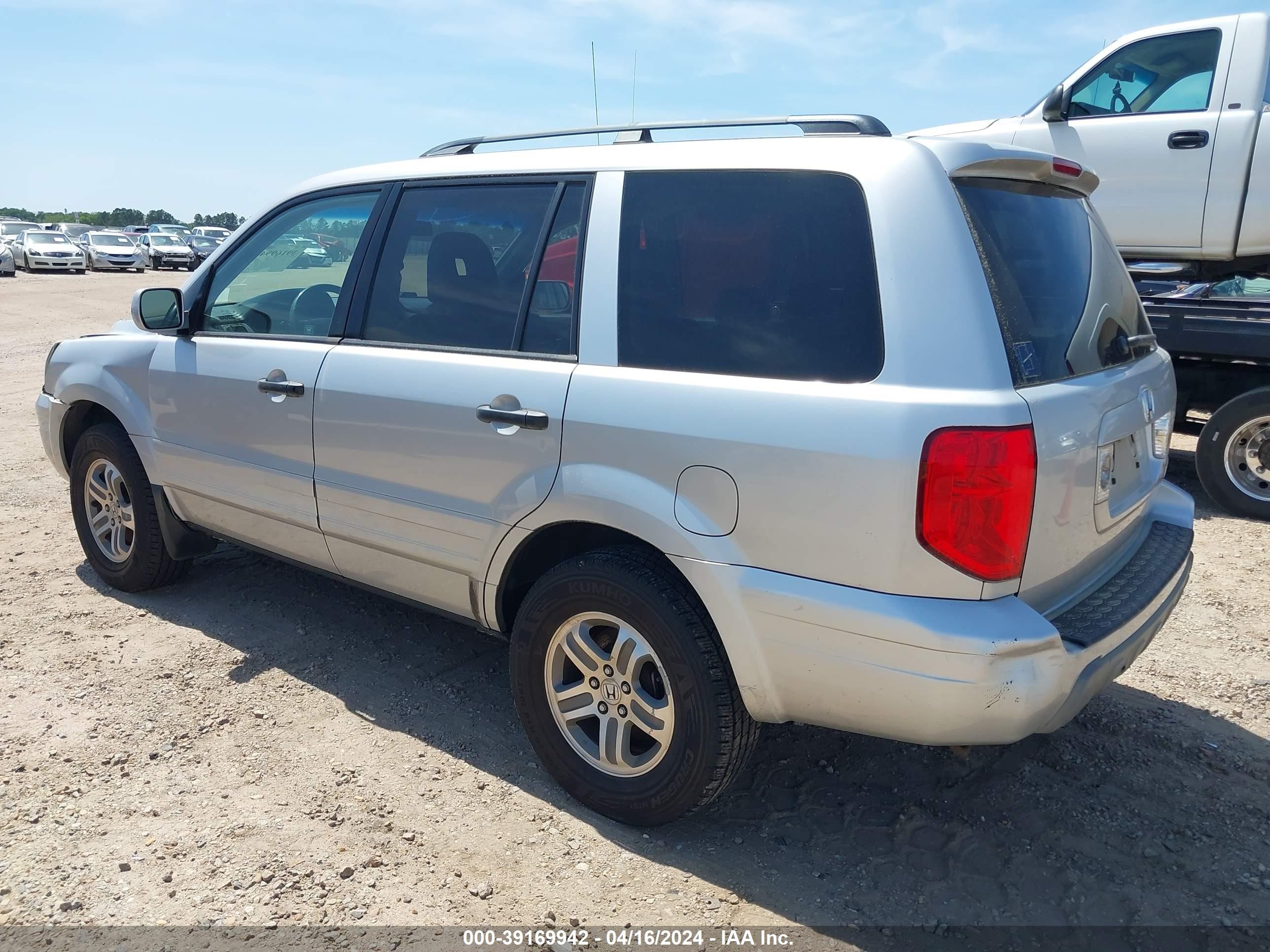 Photo 2 VIN: 2HKYF18654H608962 - HONDA PILOT 