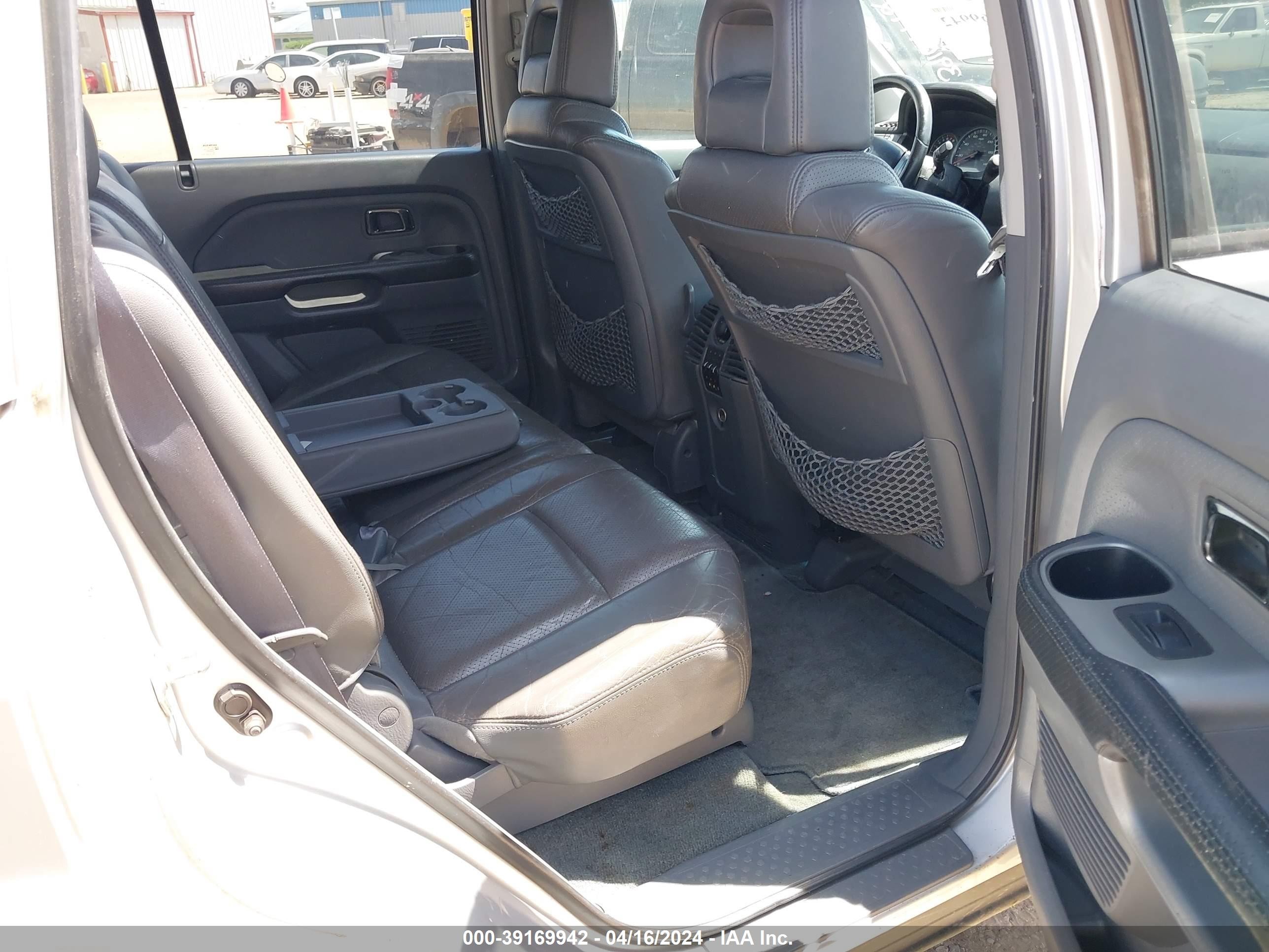 Photo 7 VIN: 2HKYF18654H608962 - HONDA PILOT 