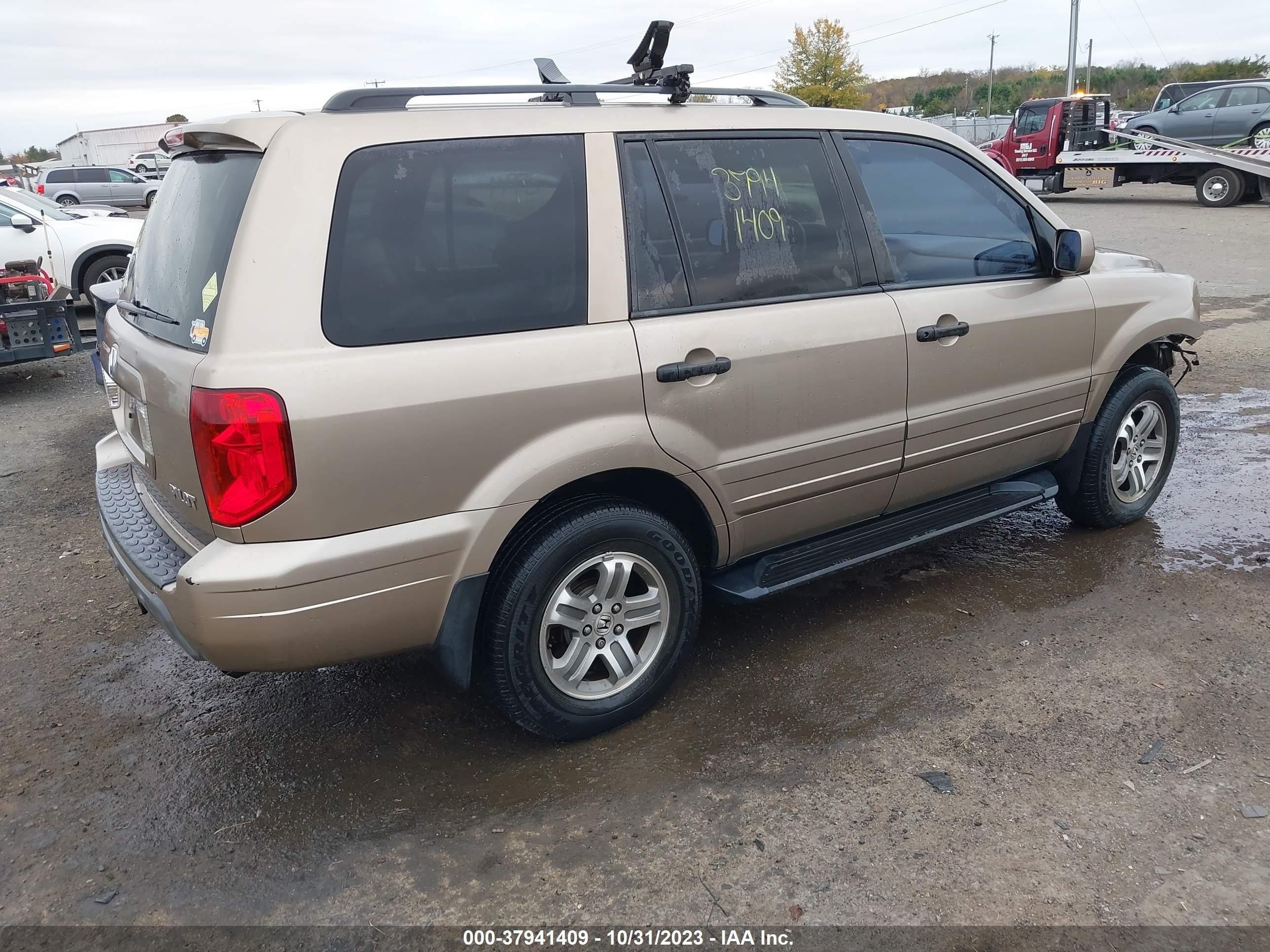 Photo 3 VIN: 2HKYF18694H612299 - HONDA PILOT 