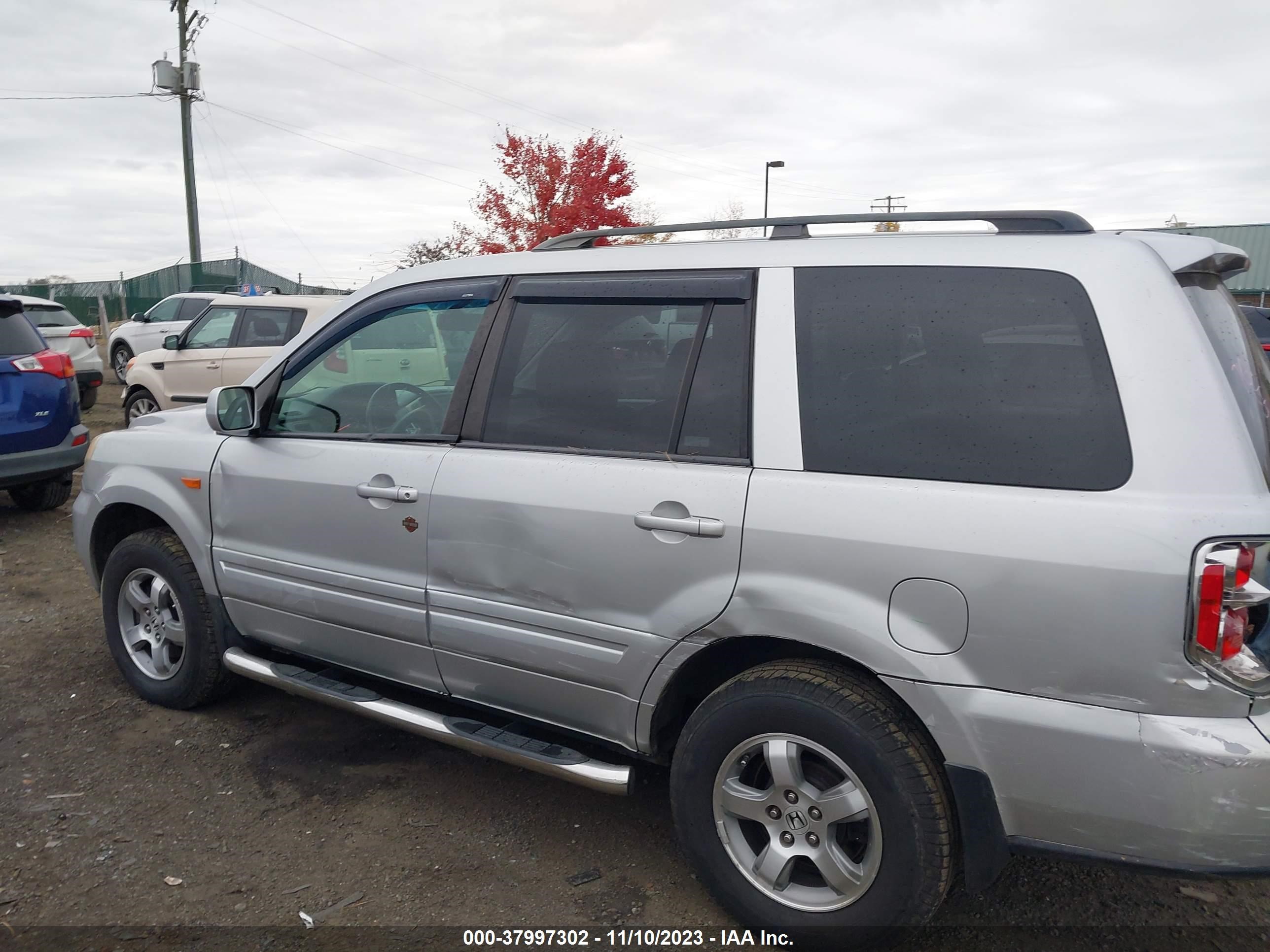 Photo 13 VIN: 2HKYF18696H505997 - HONDA PILOT 