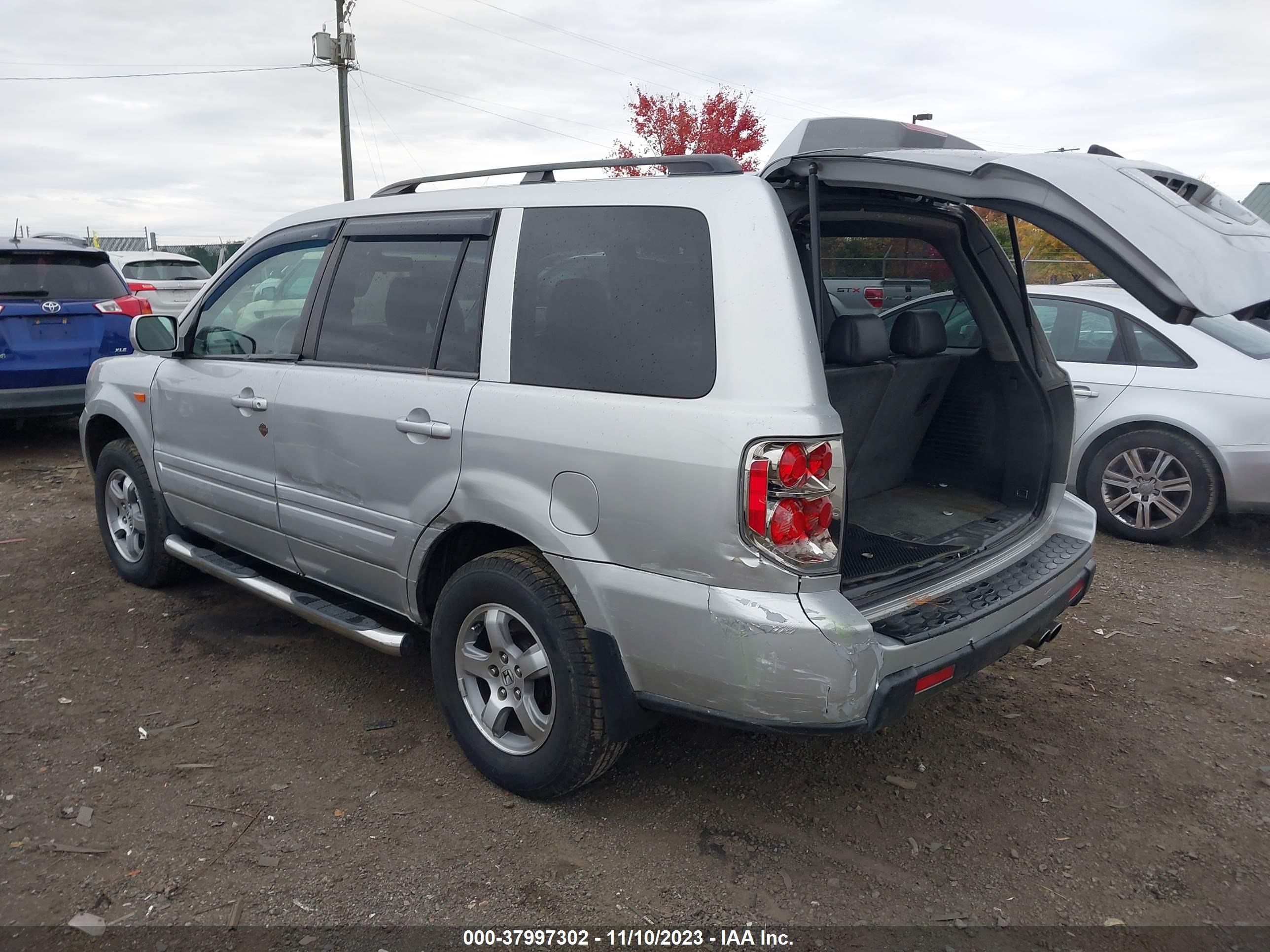 Photo 2 VIN: 2HKYF18696H505997 - HONDA PILOT 