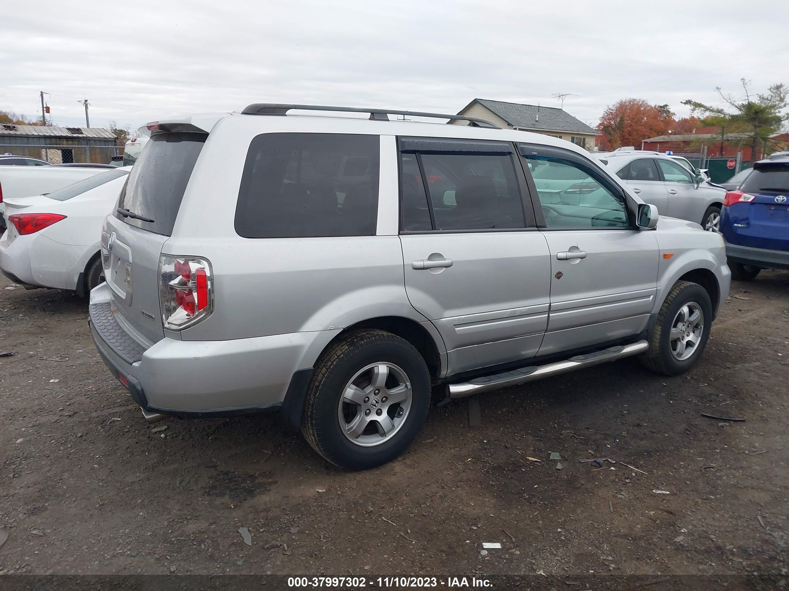 Photo 3 VIN: 2HKYF18696H505997 - HONDA PILOT 