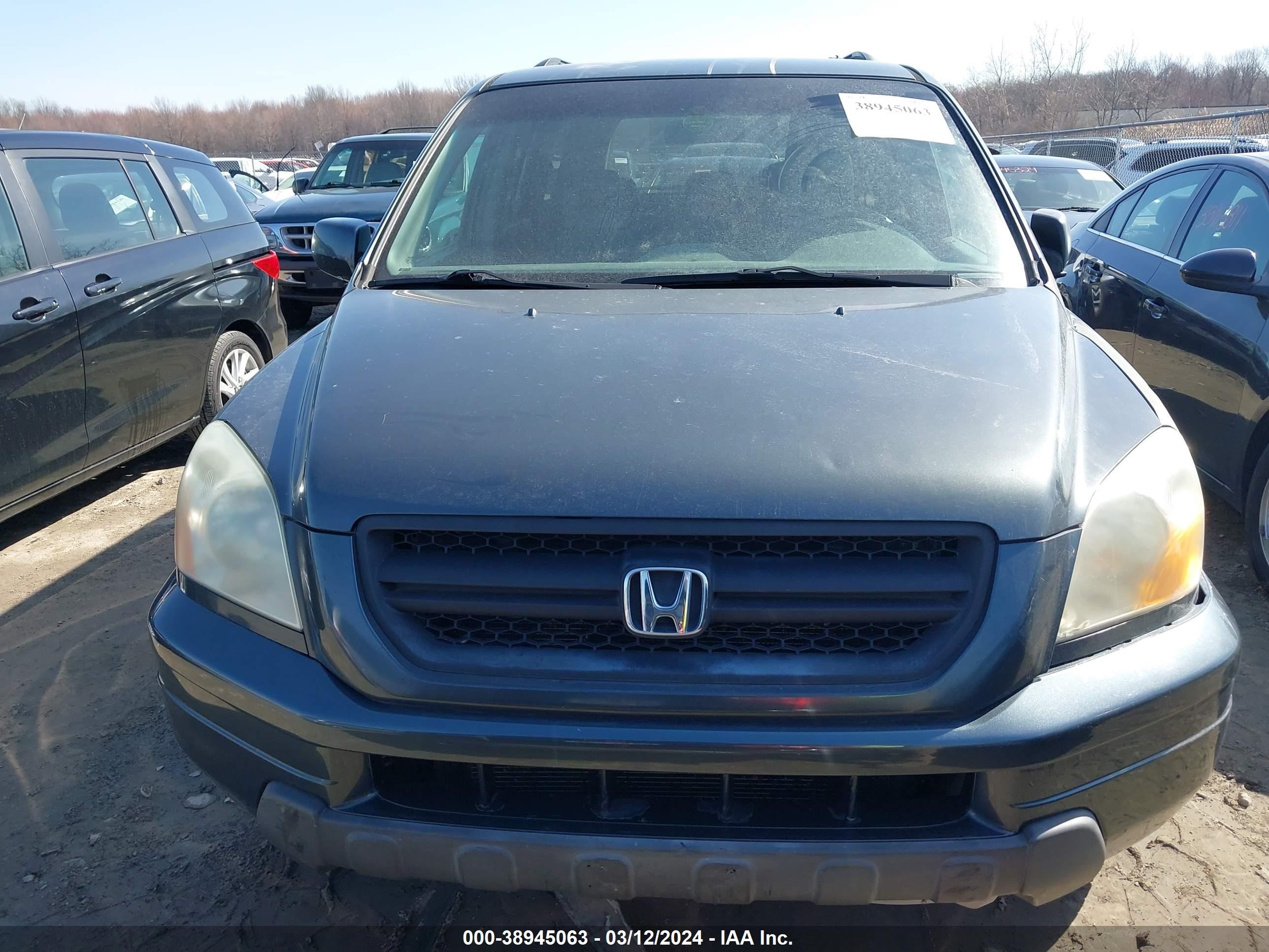 Photo 11 VIN: 2HKYF186X3H572720 - HONDA PILOT 