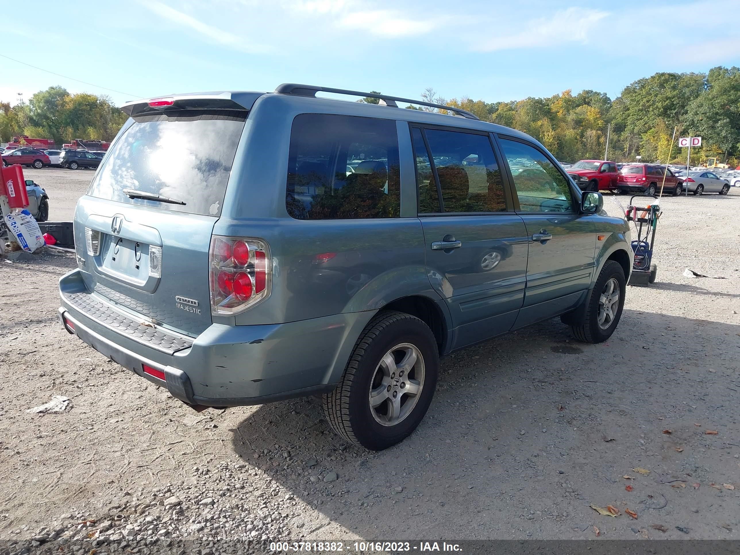 Photo 3 VIN: 2HKYF186X6H554335 - HONDA PILOT 