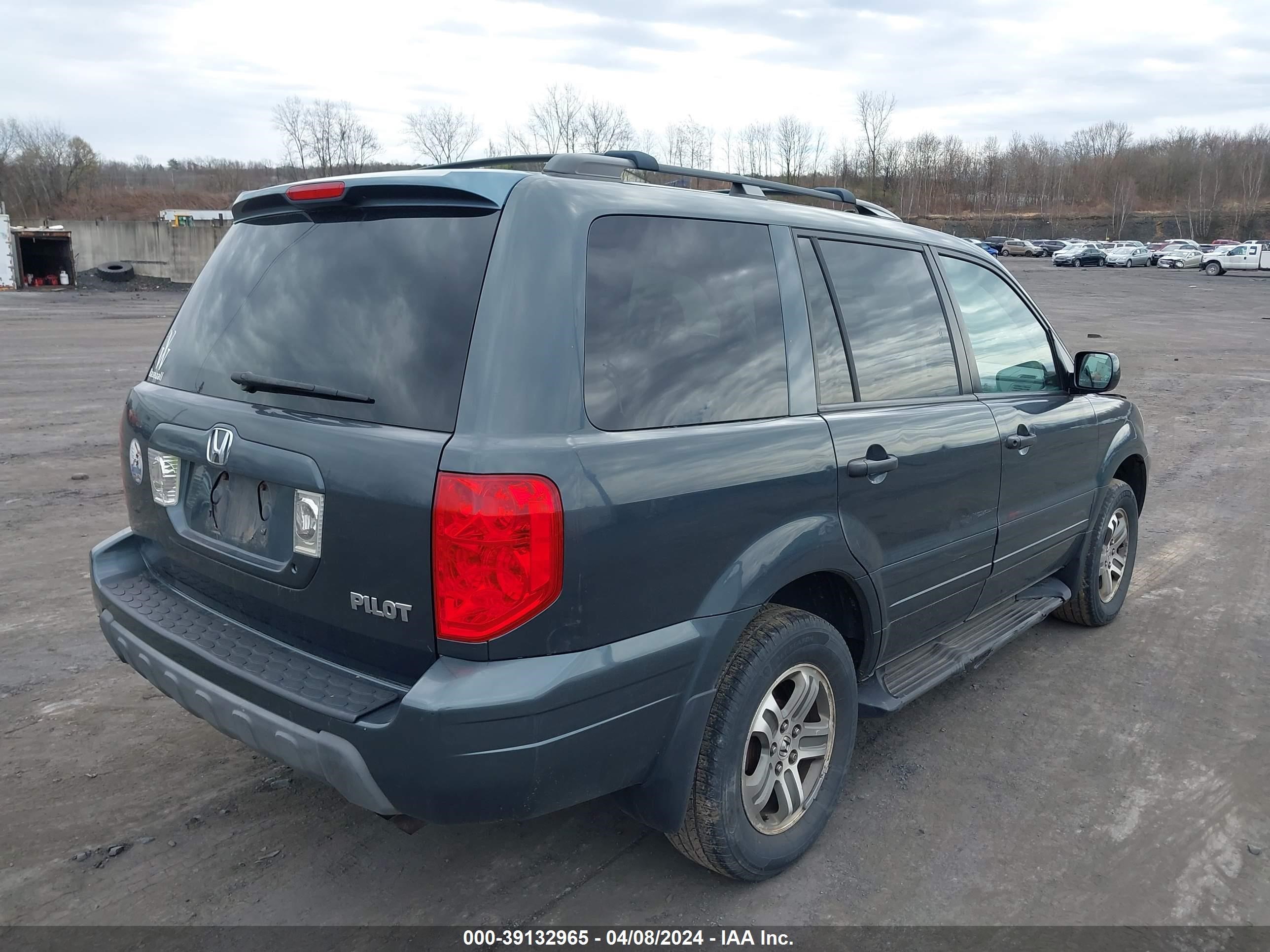 Photo 3 VIN: 2HKYF18724H540340 - HONDA PILOT 