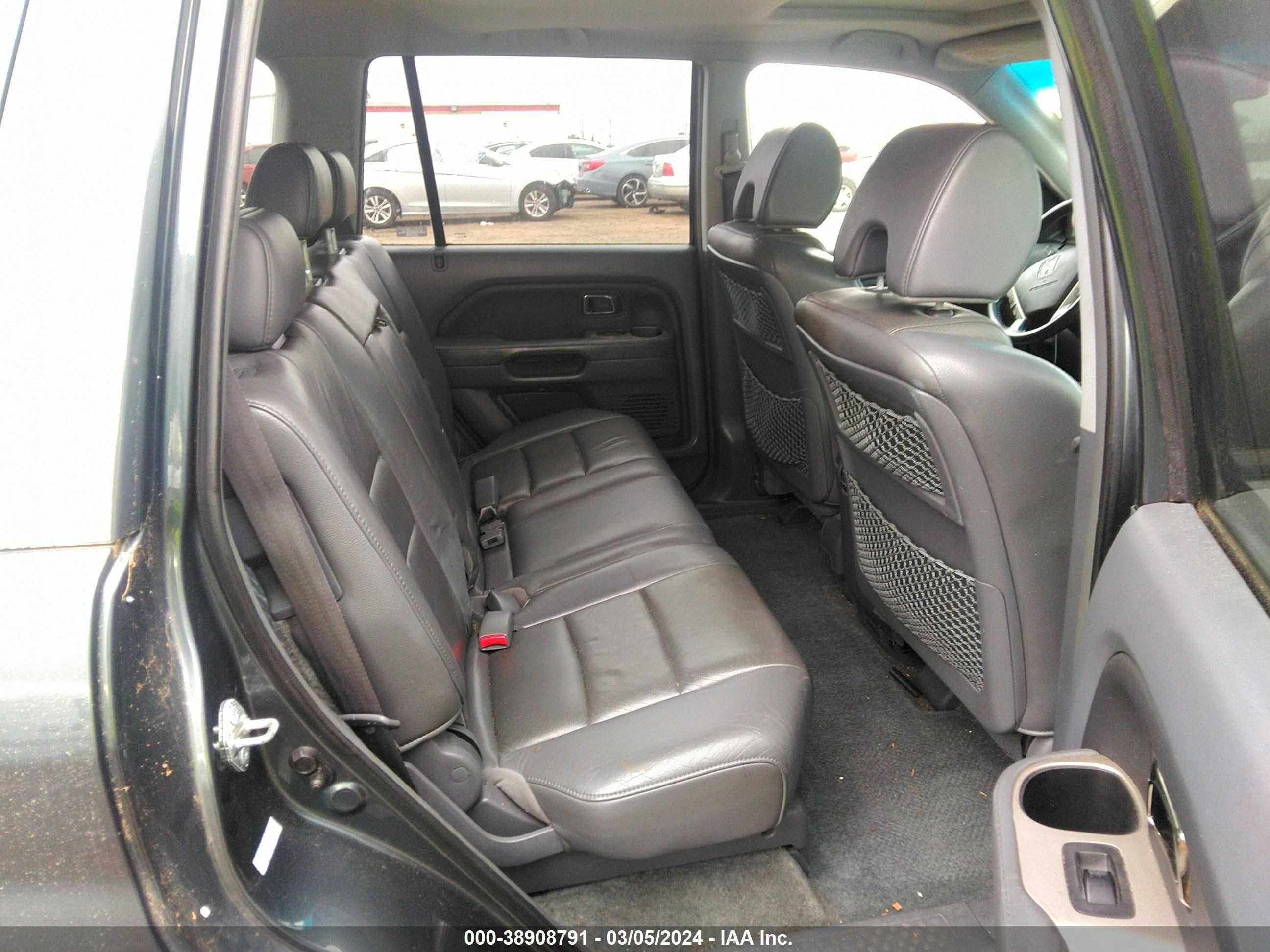 Photo 7 VIN: 2HKYF18756H532381 - HONDA PILOT 