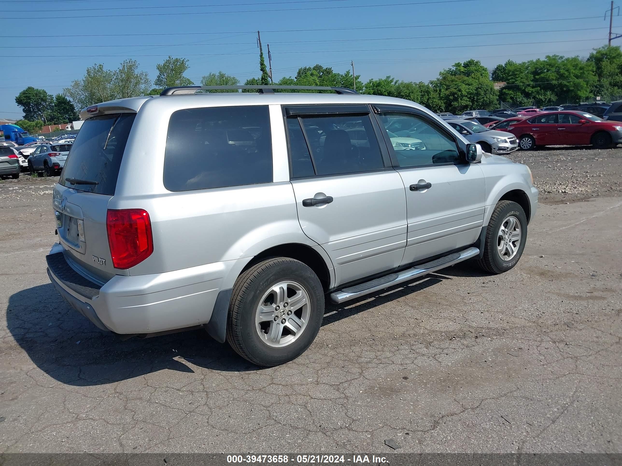 Photo 3 VIN: 2HKYF18765H563640 - HONDA PILOT 