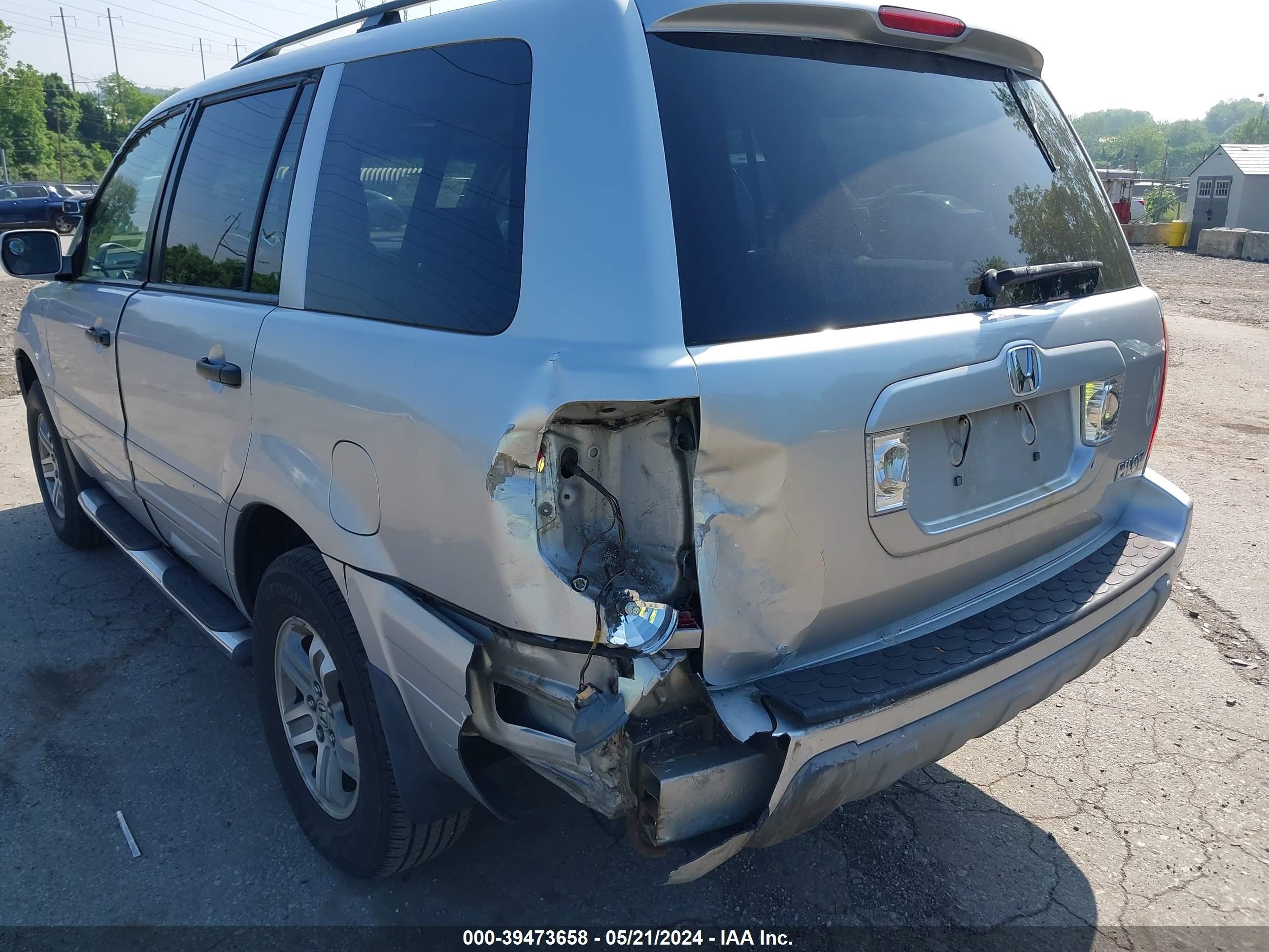 Photo 5 VIN: 2HKYF18765H563640 - HONDA PILOT 