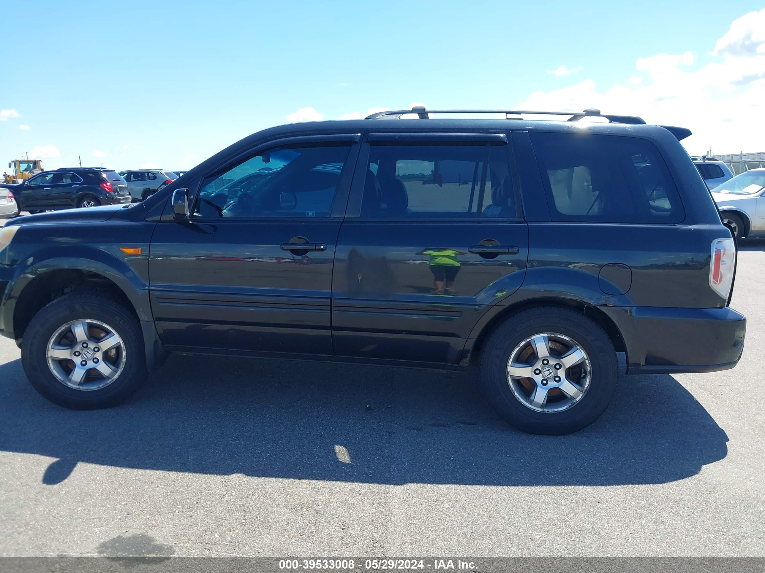 Photo 13 VIN: 2HKYF187X6H558409 - HONDA PILOT 