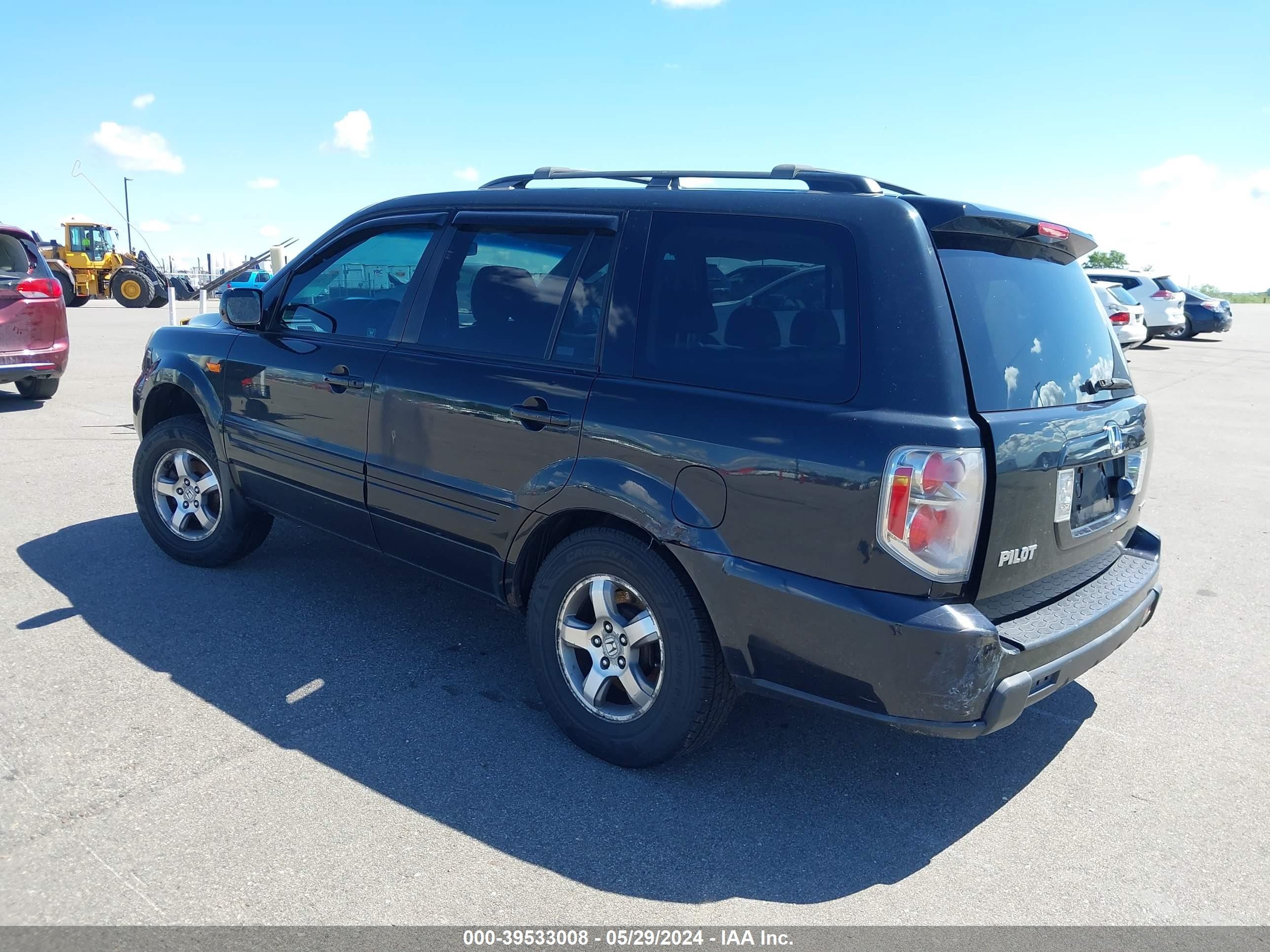 Photo 2 VIN: 2HKYF187X6H558409 - HONDA PILOT 