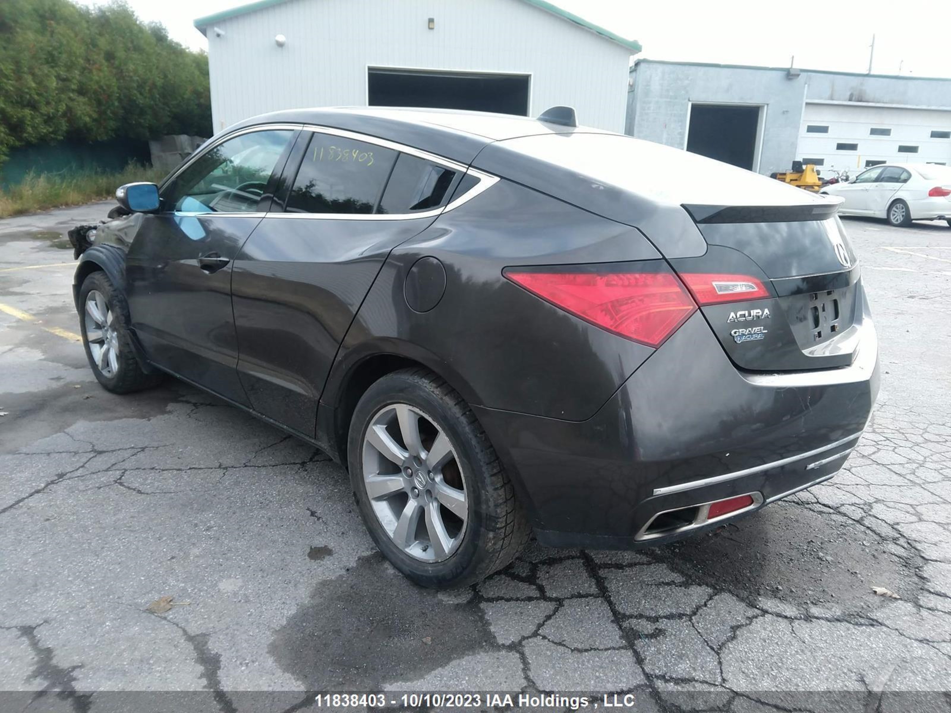 Photo 2 VIN: 2HNYB1H25AH000642 - ACURA ZDX 