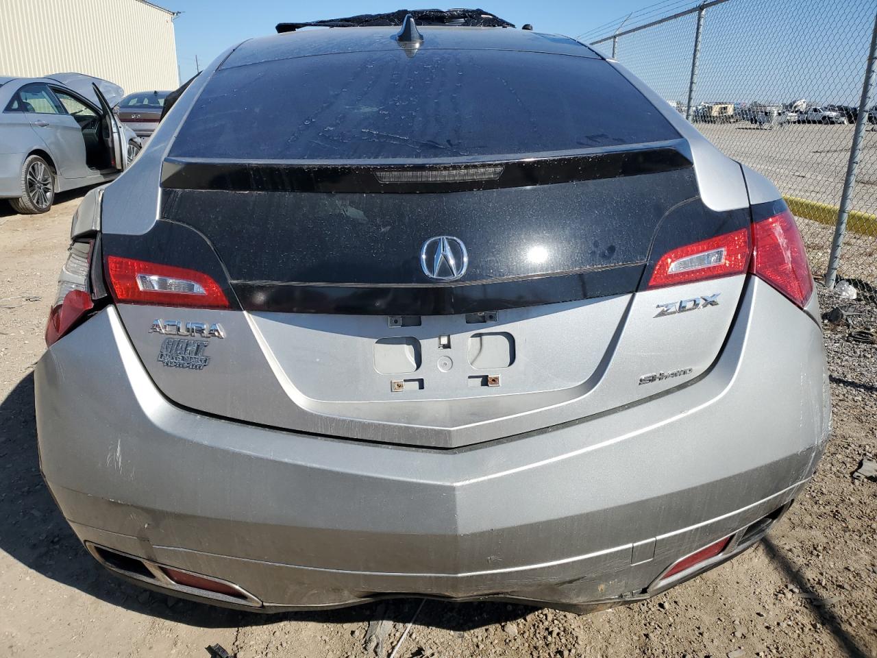 Photo 5 VIN: 2HNYB1H44AH503676 - ACURA ZDX 