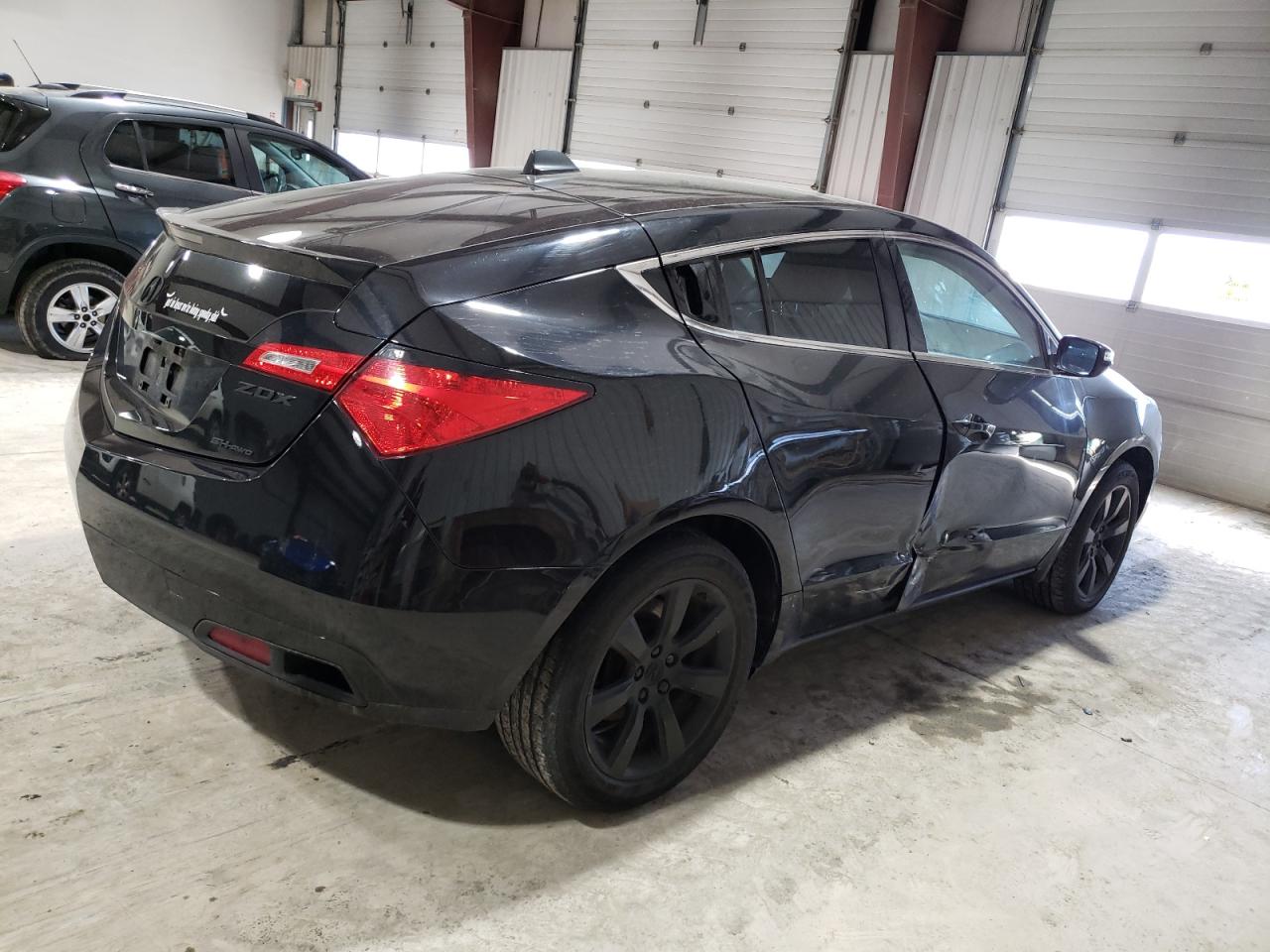 Photo 2 VIN: 2HNYB1H44BH500715 - ACURA ZDX 