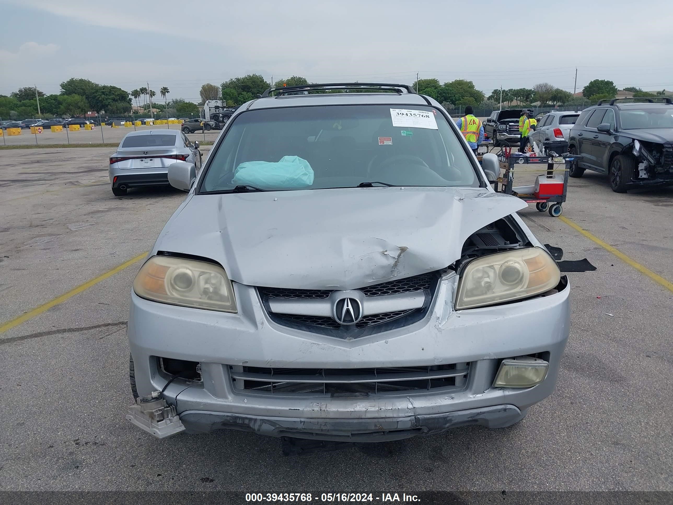 Photo 11 VIN: 2HNYD18235H521343 - ACURA MDX 