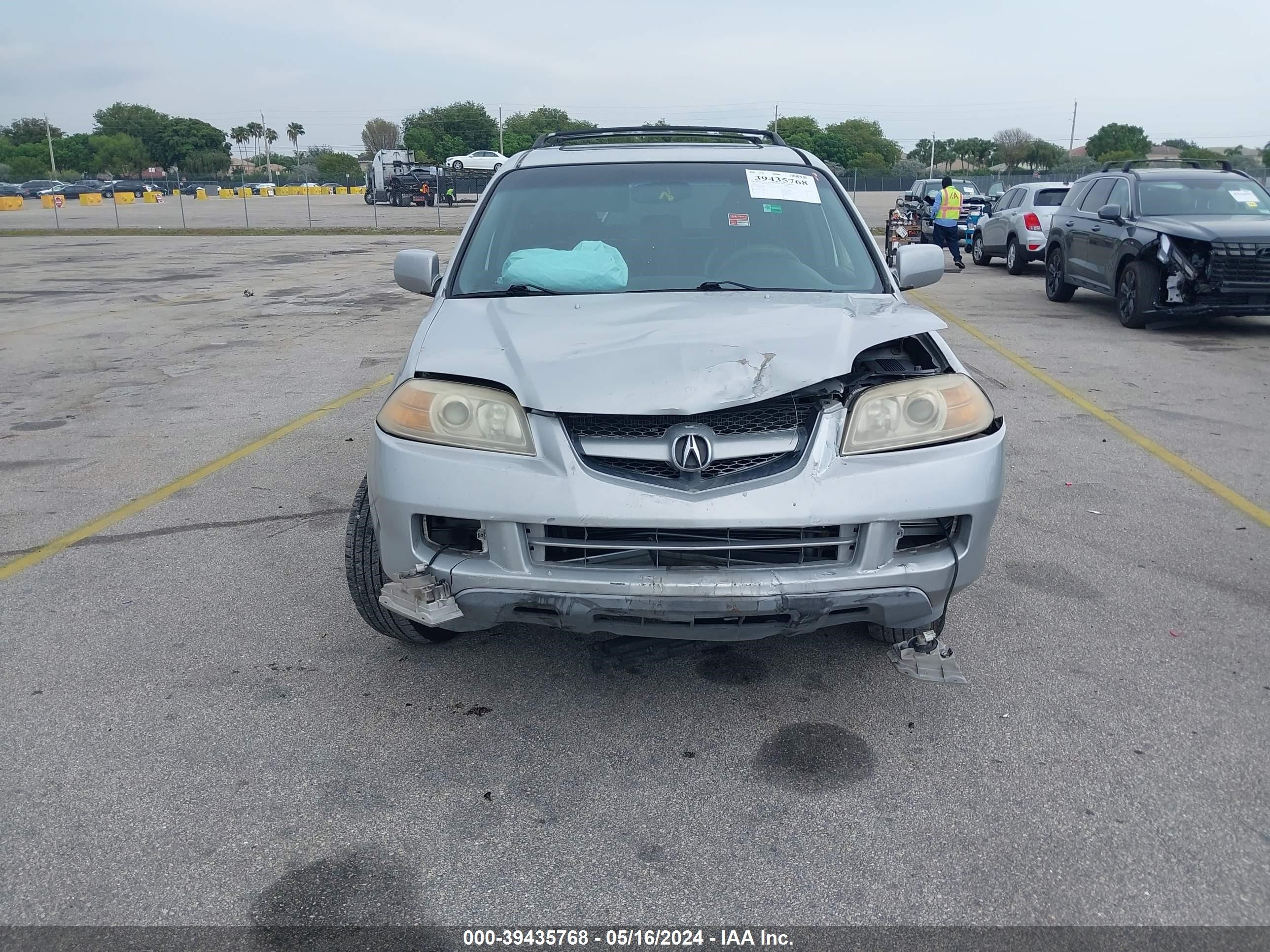 Photo 5 VIN: 2HNYD18235H521343 - ACURA MDX 