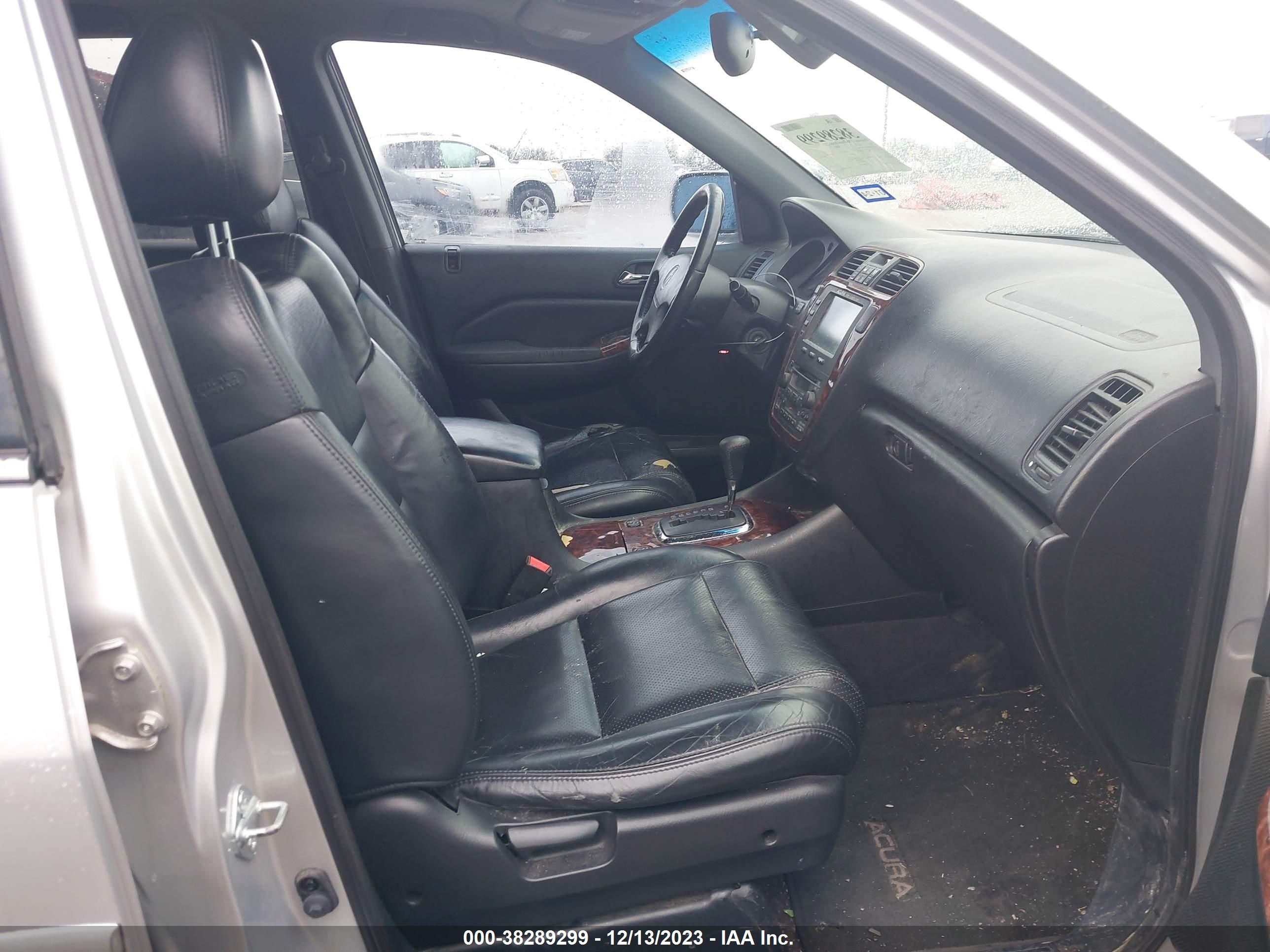 Photo 4 VIN: 2HNYD18281H530193 - ACURA MDX 