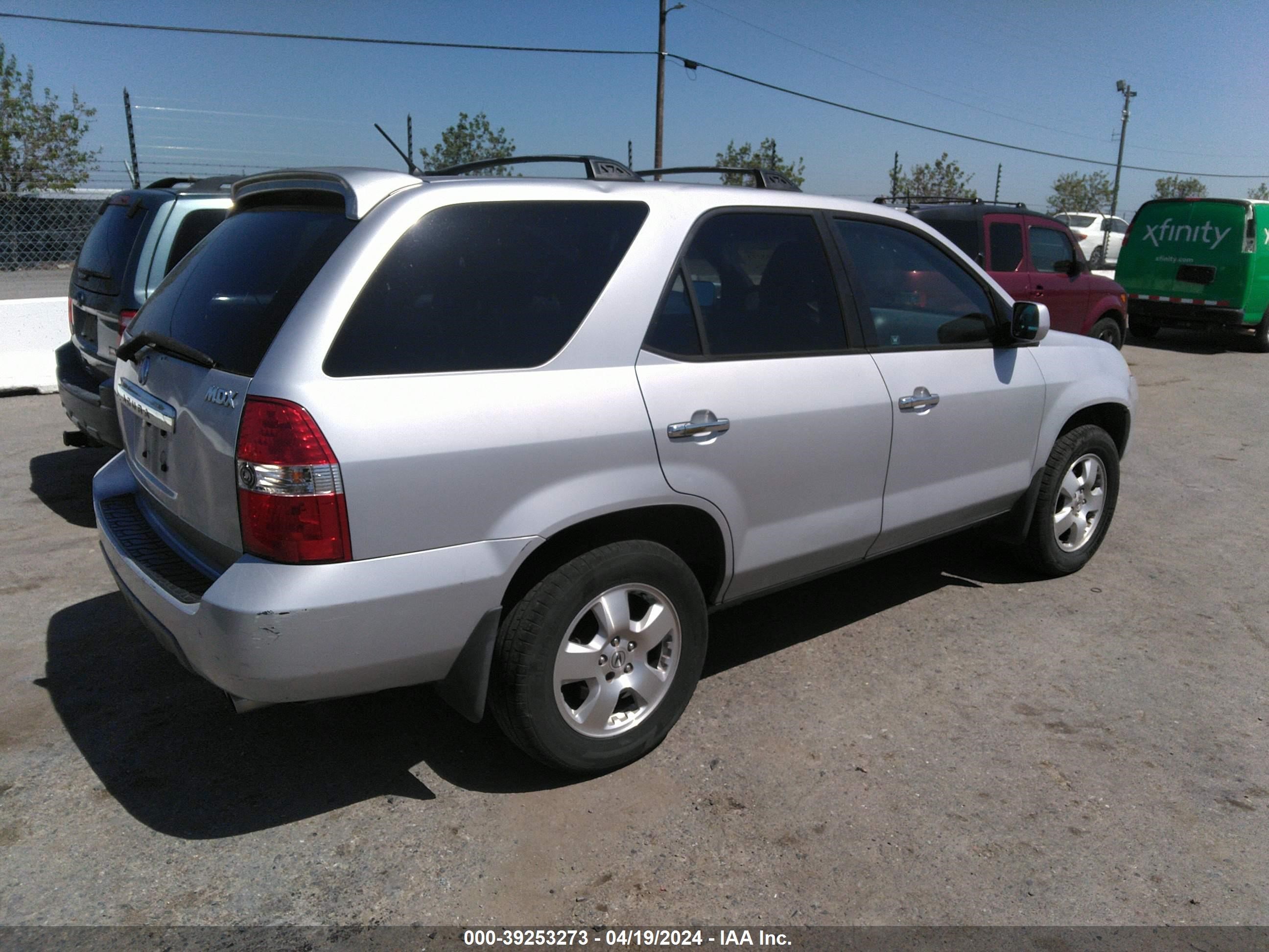 Photo 3 VIN: 2HNYD18283H512165 - ACURA MDX 