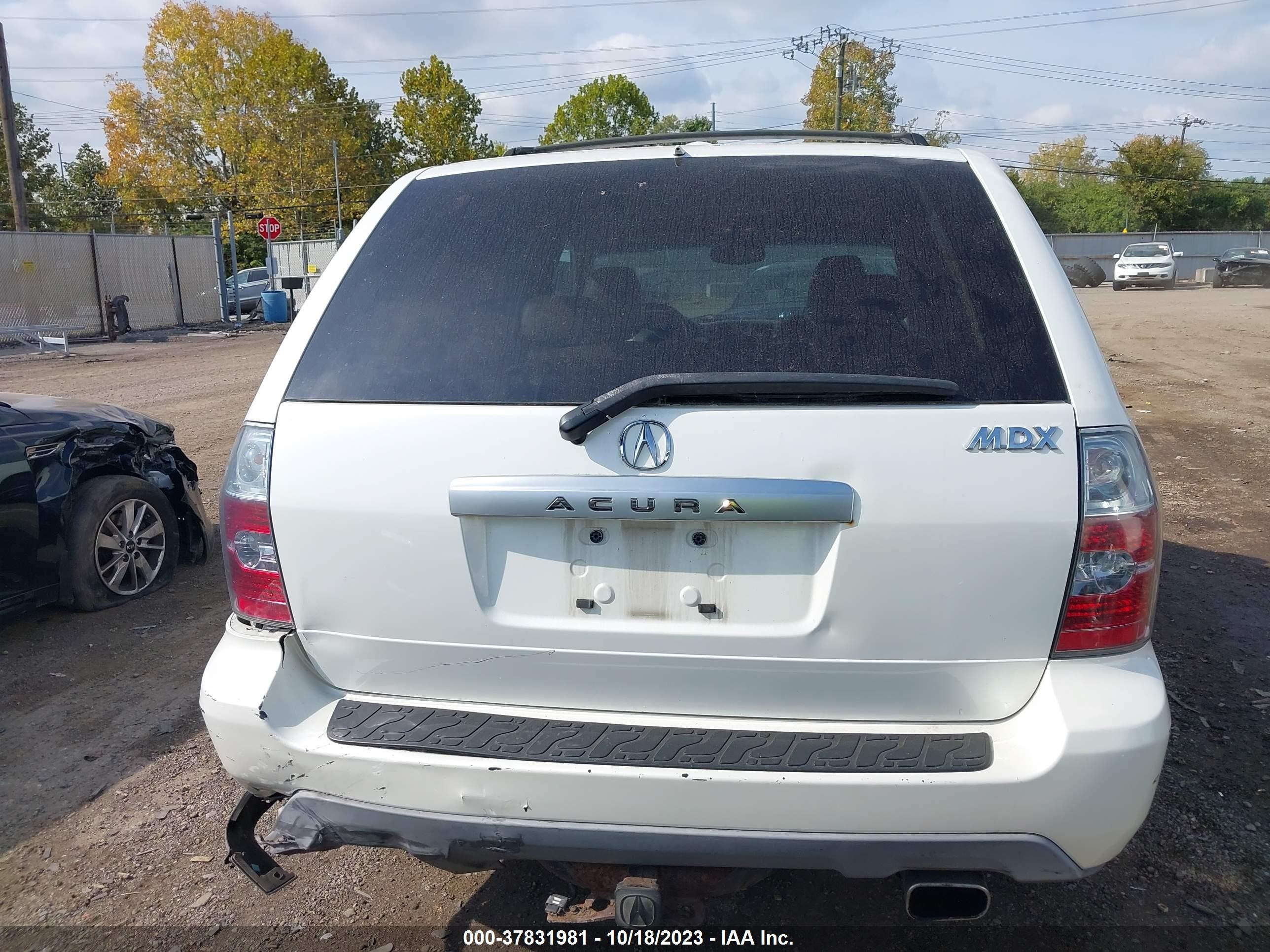 Photo 15 VIN: 2HNYD18635H536590 - ACURA MDX 