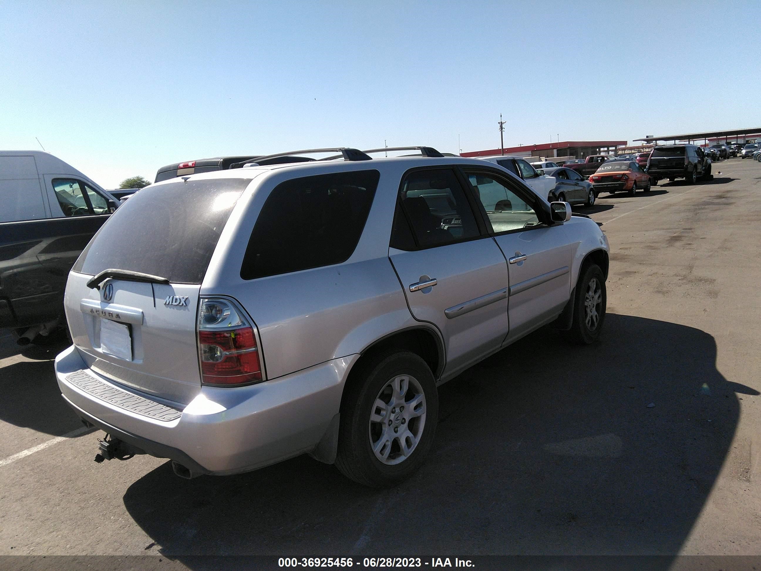 Photo 3 VIN: 2HNYD18635H542485 - ACURA MDX 