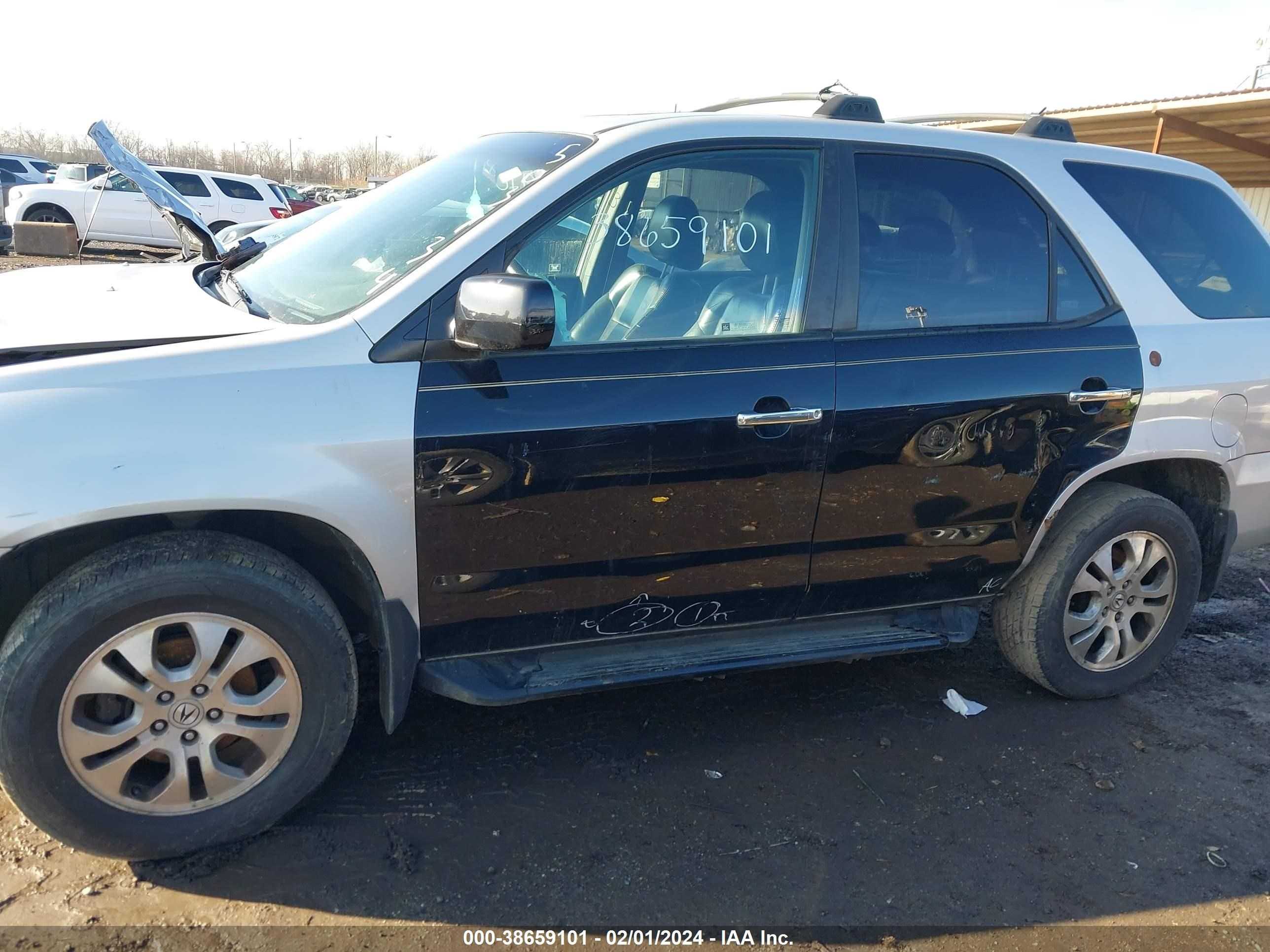 Photo 13 VIN: 2HNYD18653H503734 - ACURA MDX 