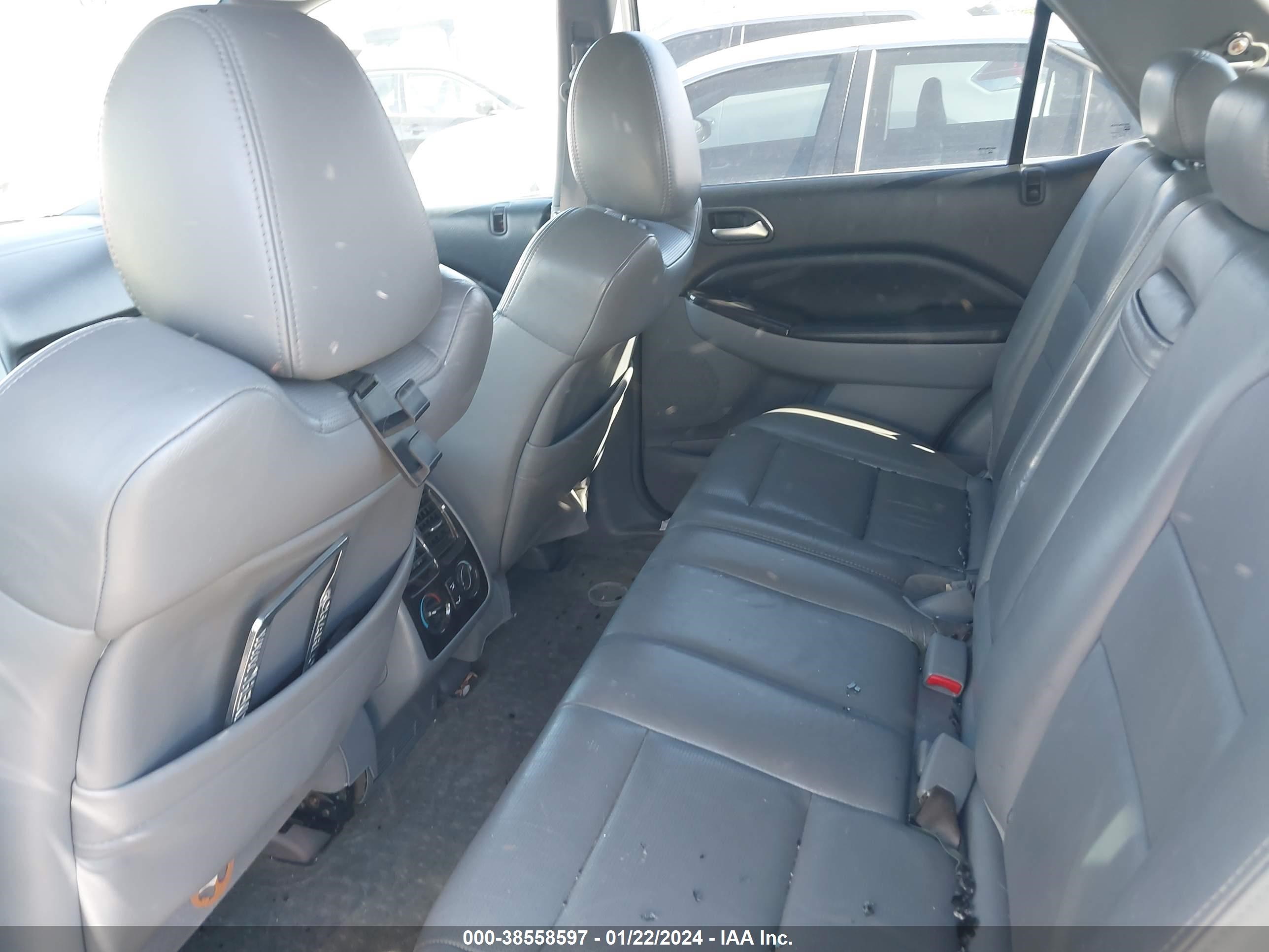 Photo 7 VIN: 2HNYD18676H523102 - ACURA MDX 