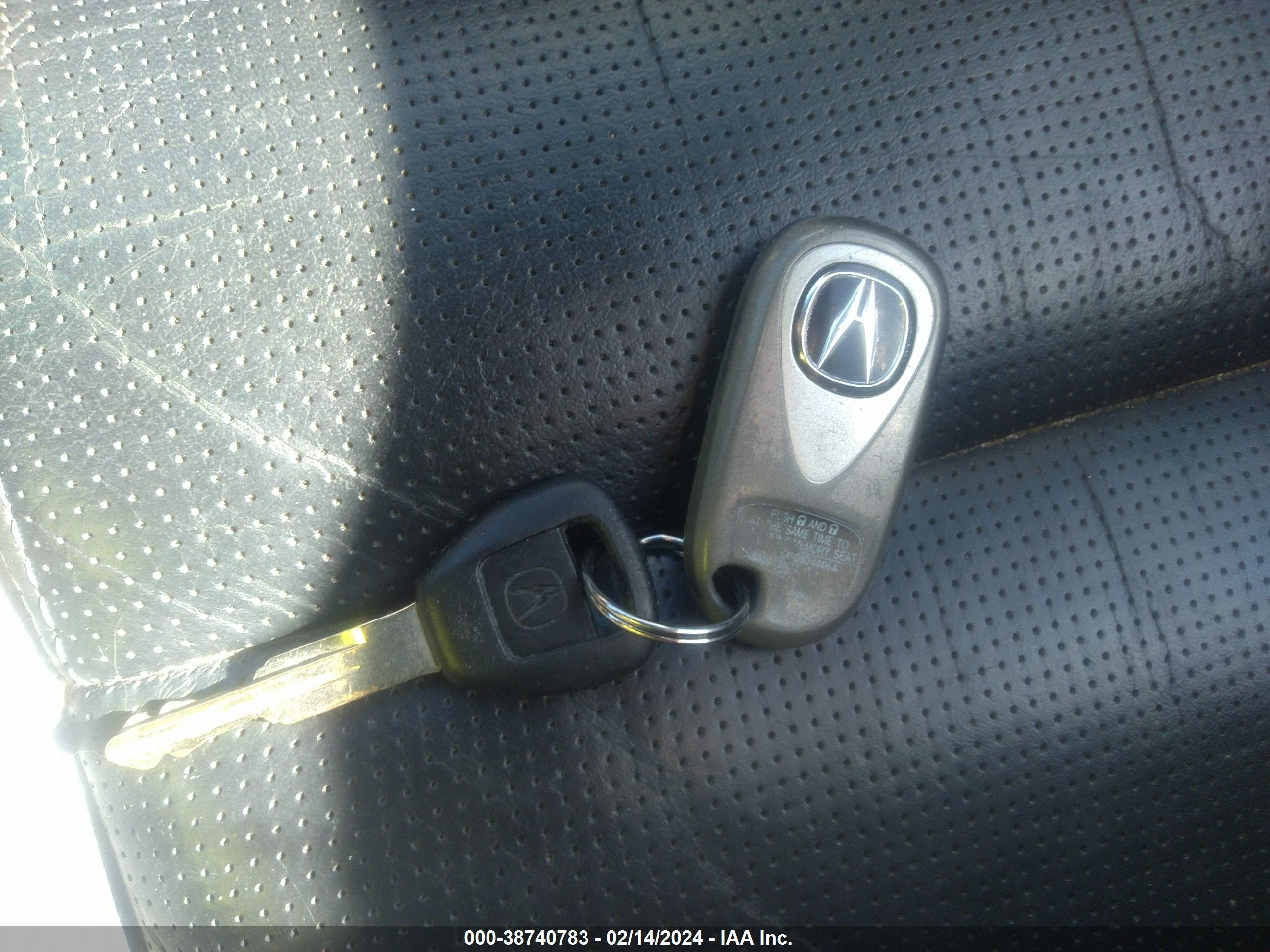 Photo 10 VIN: 2HNYD18685H517517 - ACURA MDX 