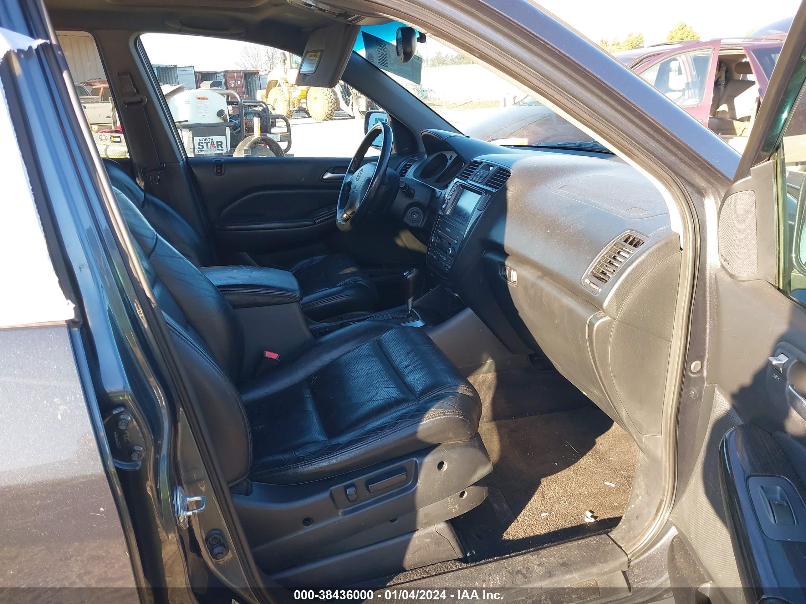 Photo 4 VIN: 2HNYD18856H550557 - ACURA MDX 