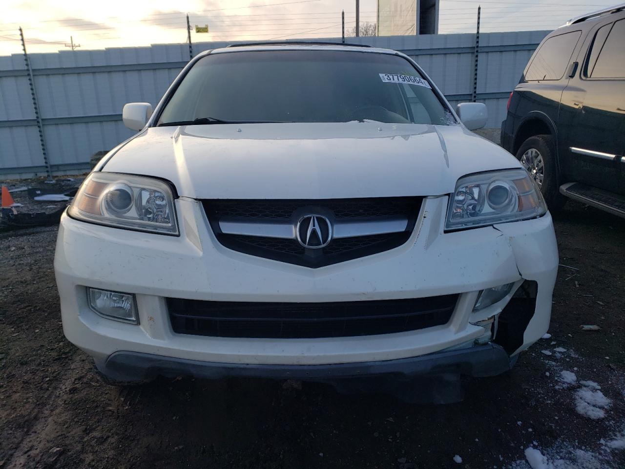 Photo 4 VIN: 2HNYD18885H507197 - ACURA MDX 