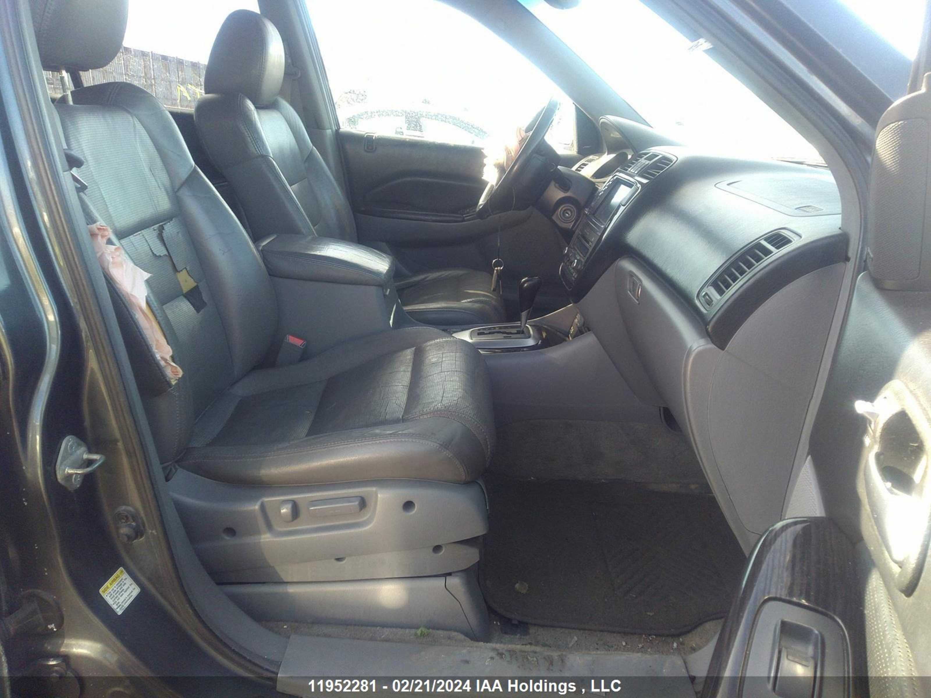 Photo 4 VIN: 2HNYD18996H514279 - ACURA MDX 