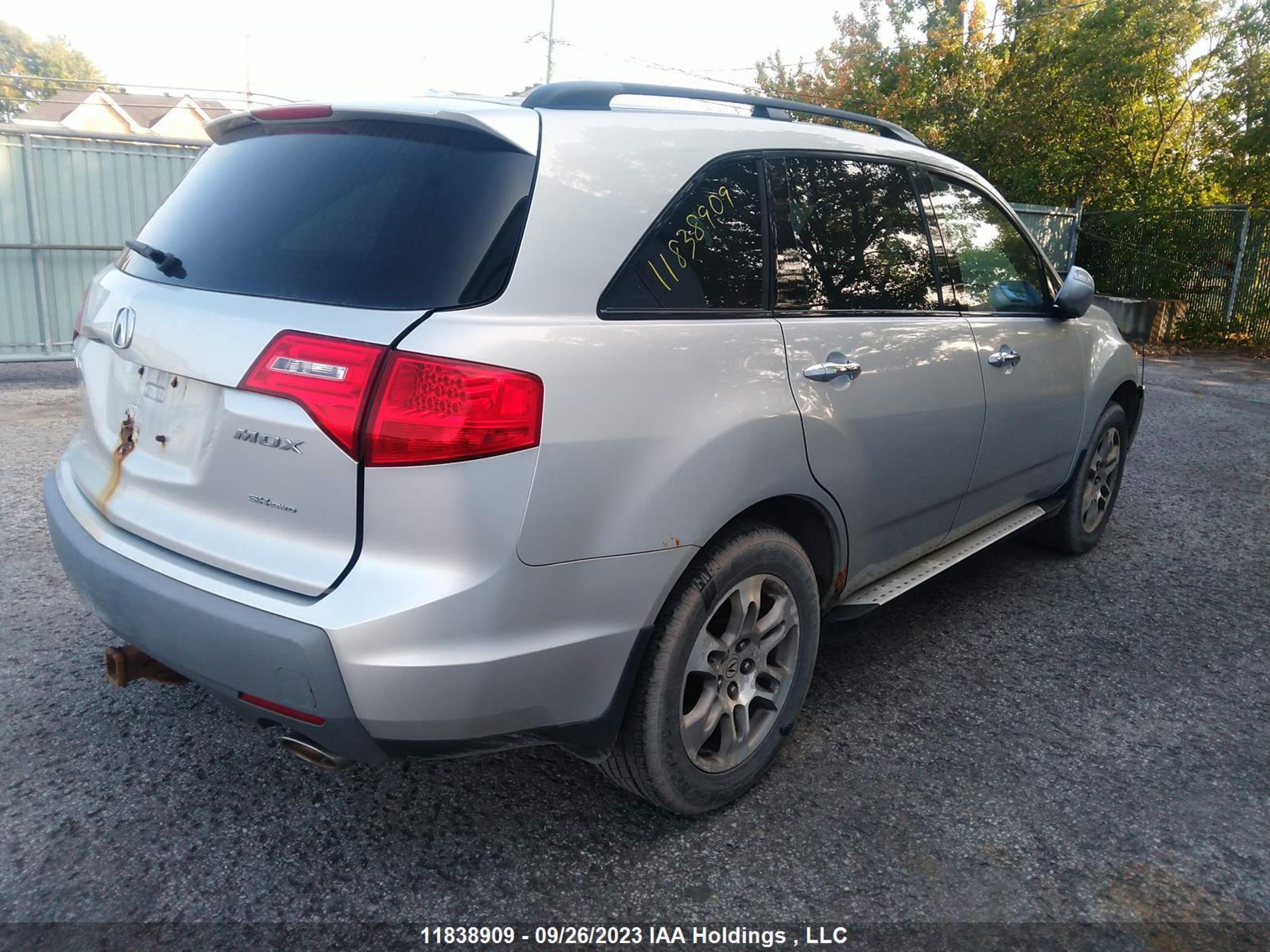 Photo 3 VIN: 2HNYD28278H001009 - ACURA MDX 