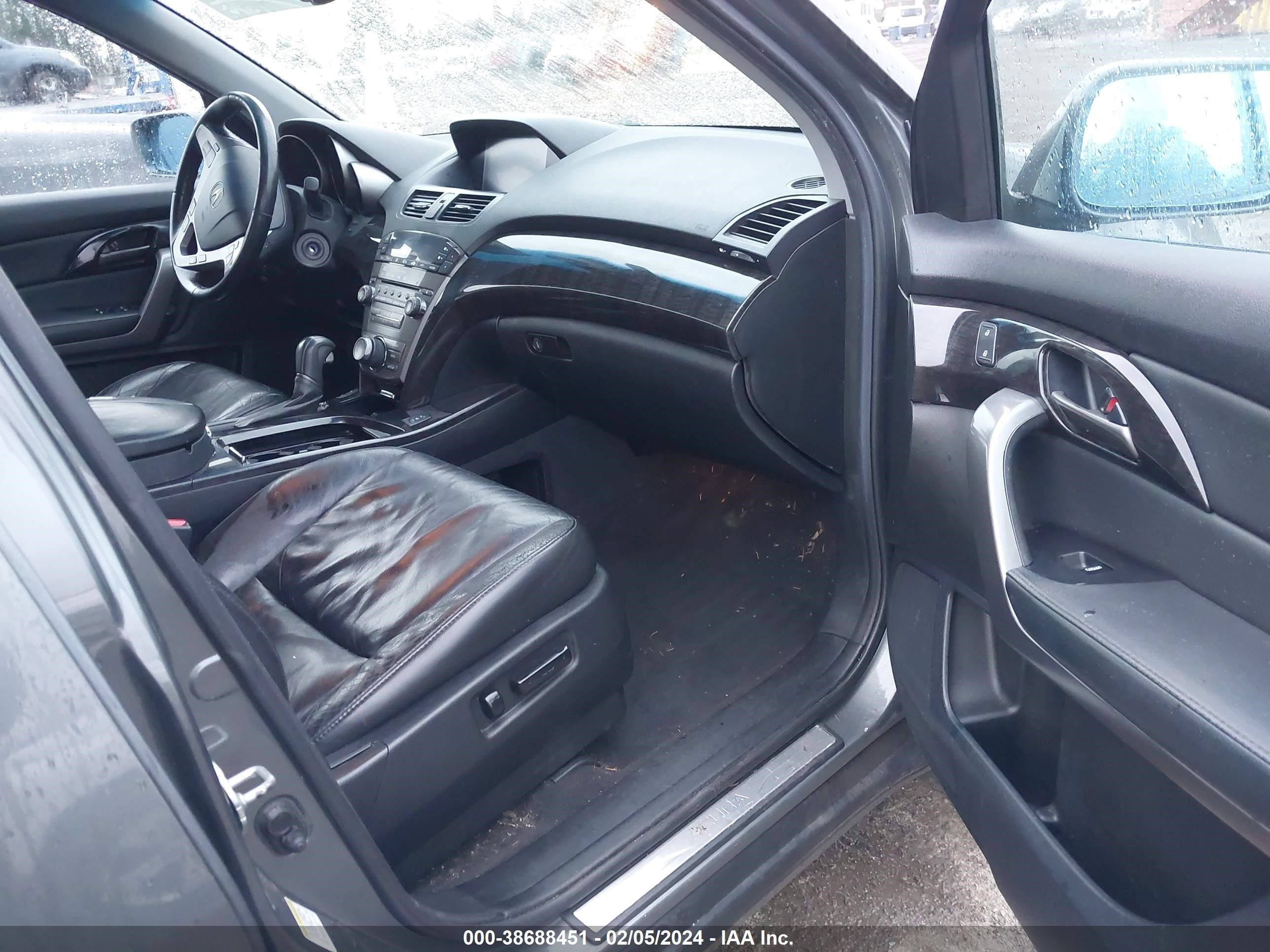 Photo 4 VIN: 2HNYD28398H506901 - ACURA MDX 