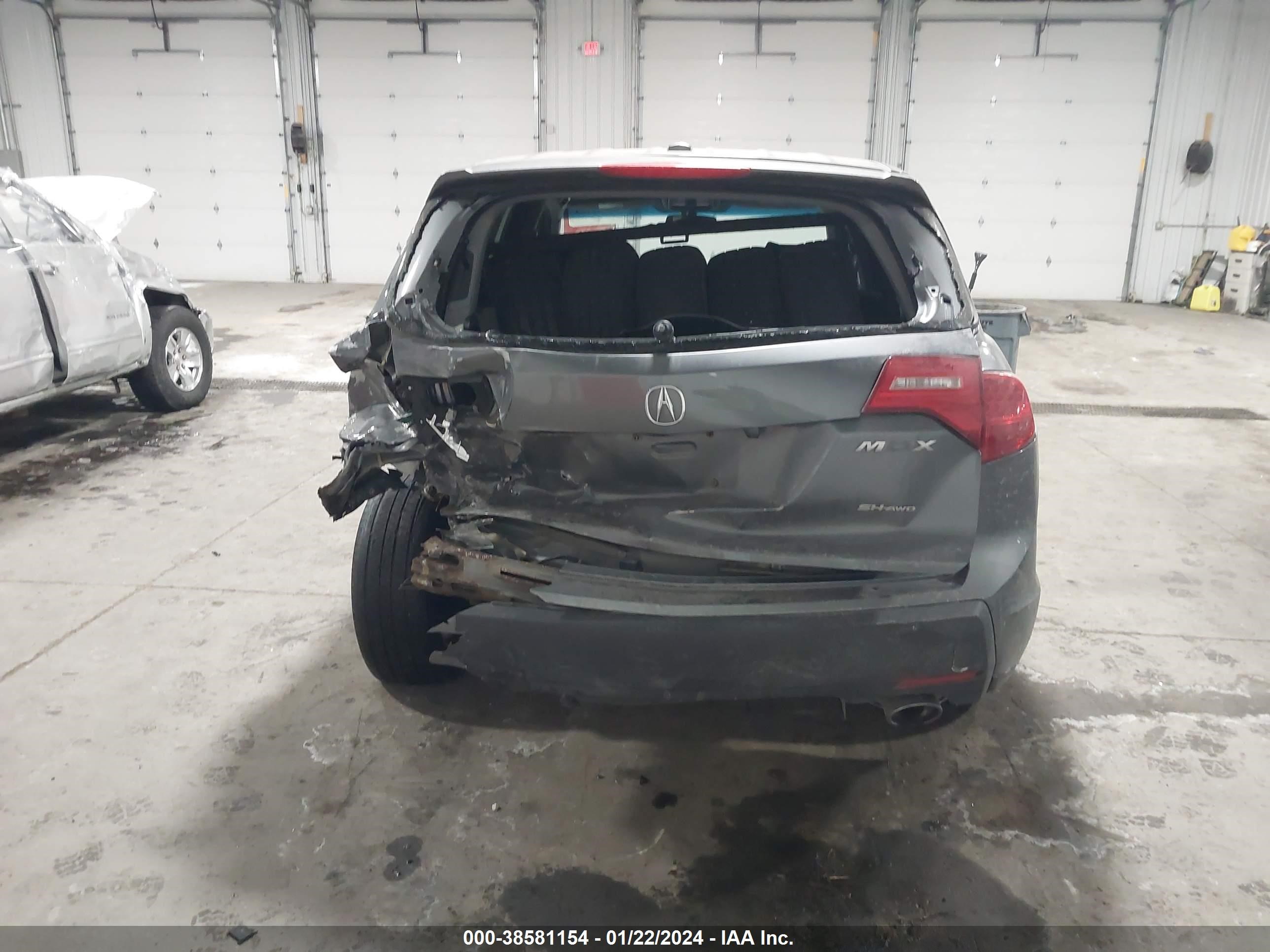 Photo 16 VIN: 2HNYD28428H511866 - ACURA MDX 