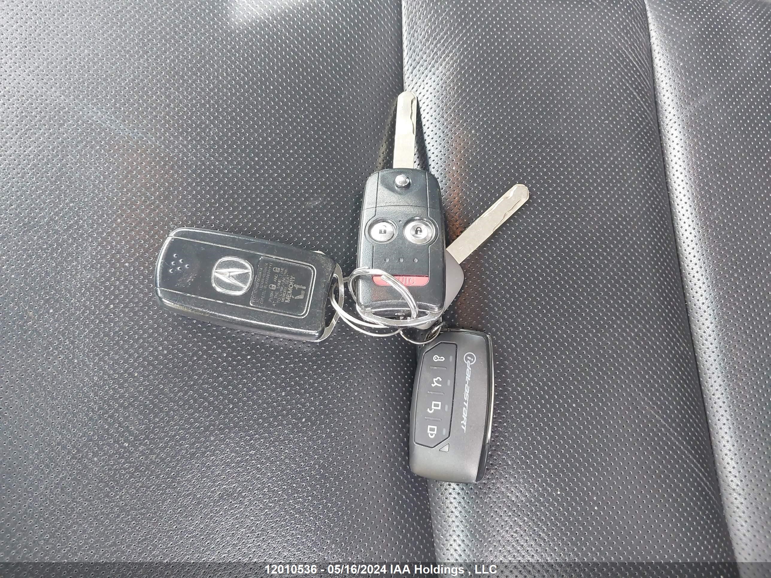 Photo 10 VIN: 2HNYD28577H001780 - ACURA MDX 