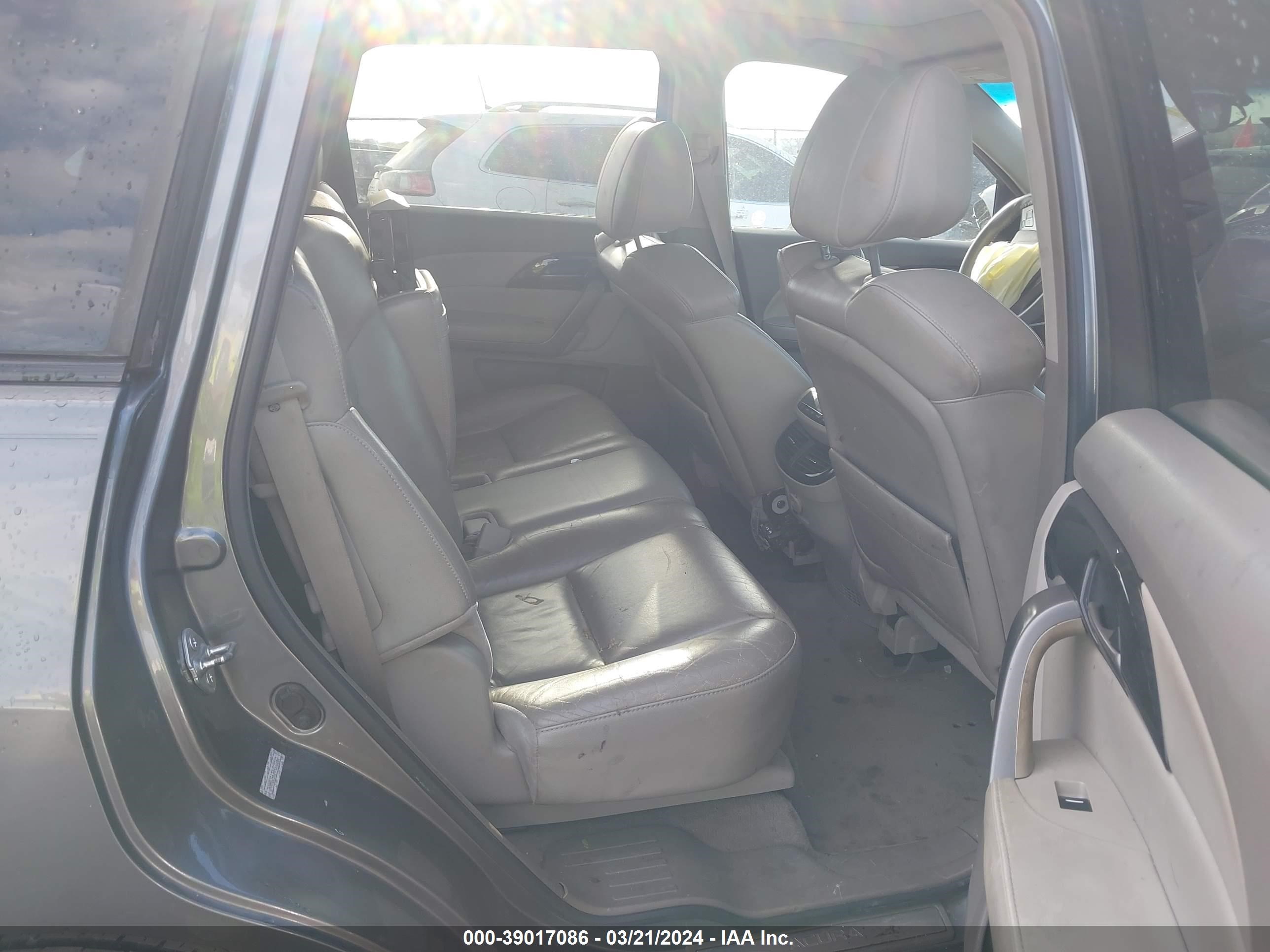 Photo 7 VIN: 2HNYD28639H500362 - ACURA MDX 