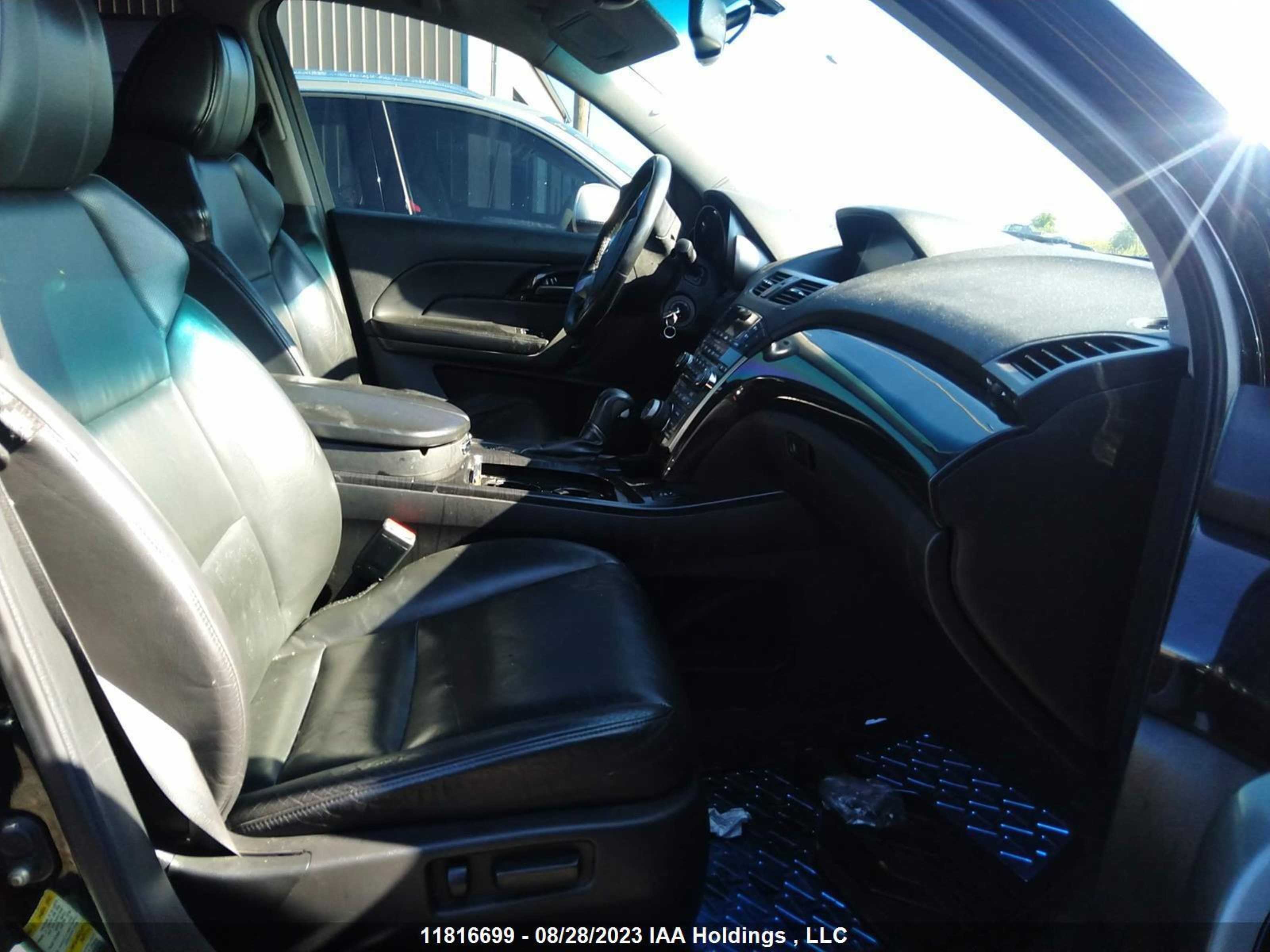 Photo 4 VIN: 2HNYD28899H005777 - ACURA MDX 