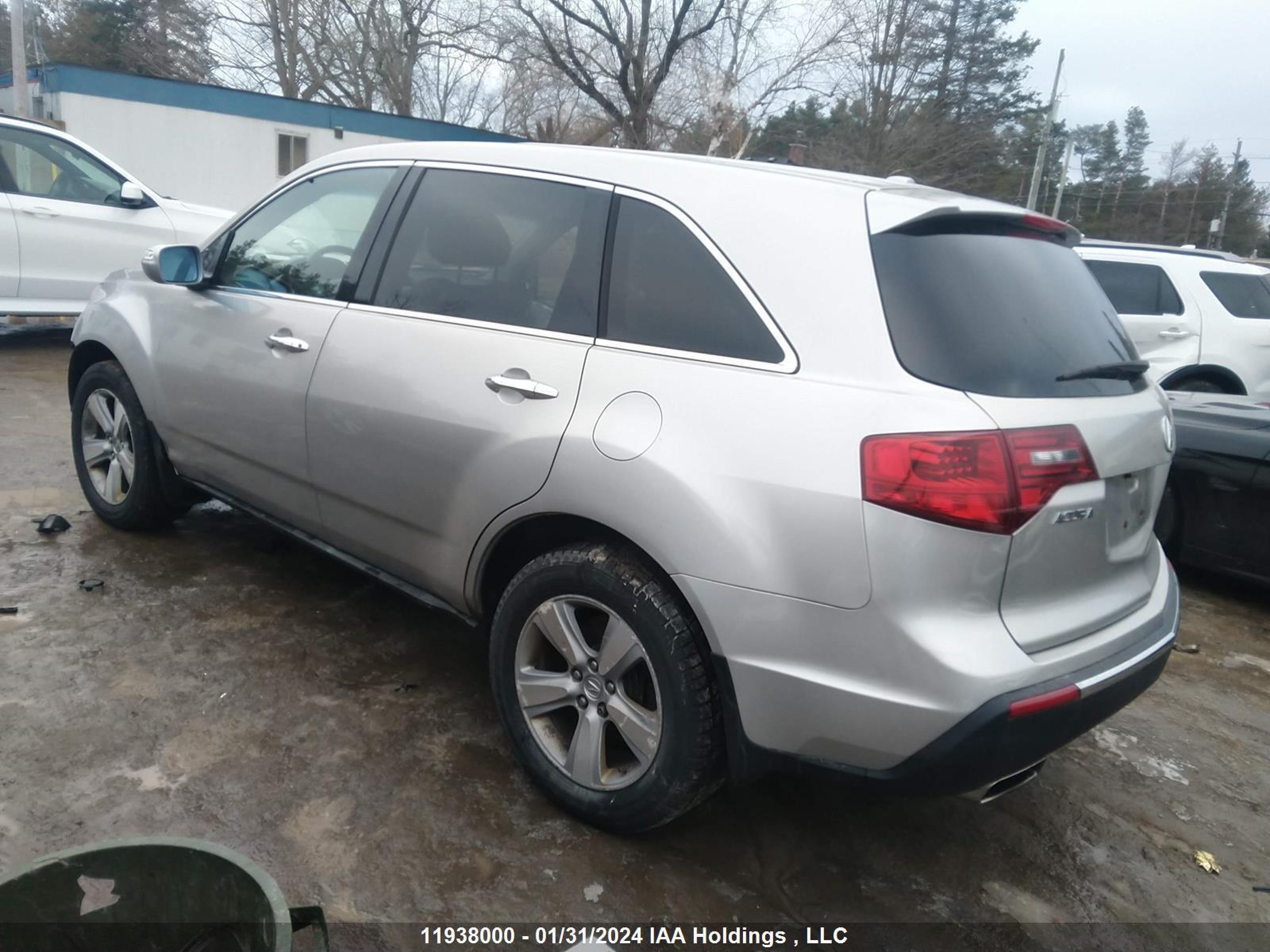 Photo 2 VIN: 2HNYD2H23AH000302 - ACURA MDX 