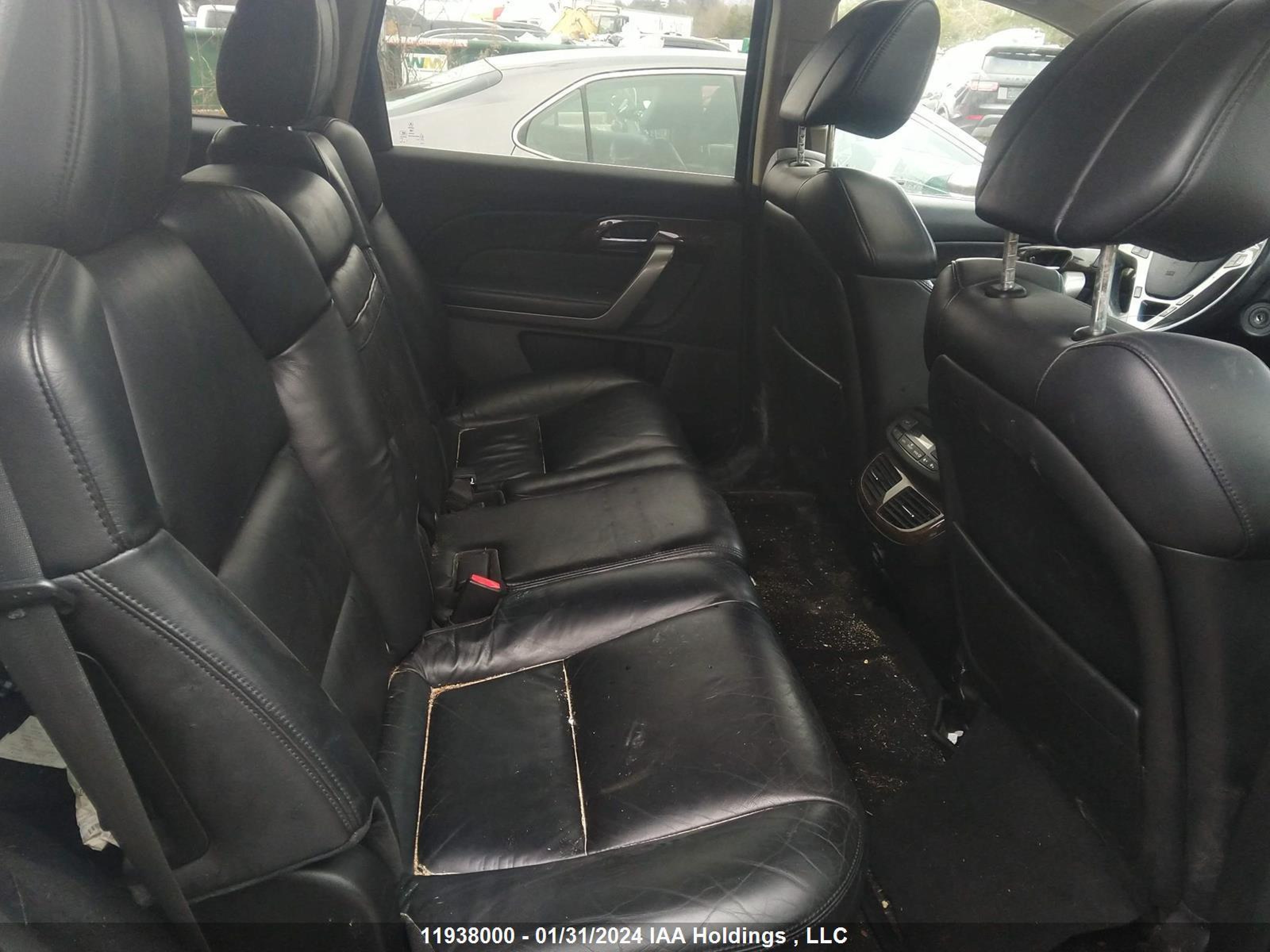 Photo 7 VIN: 2HNYD2H23AH000302 - ACURA MDX 