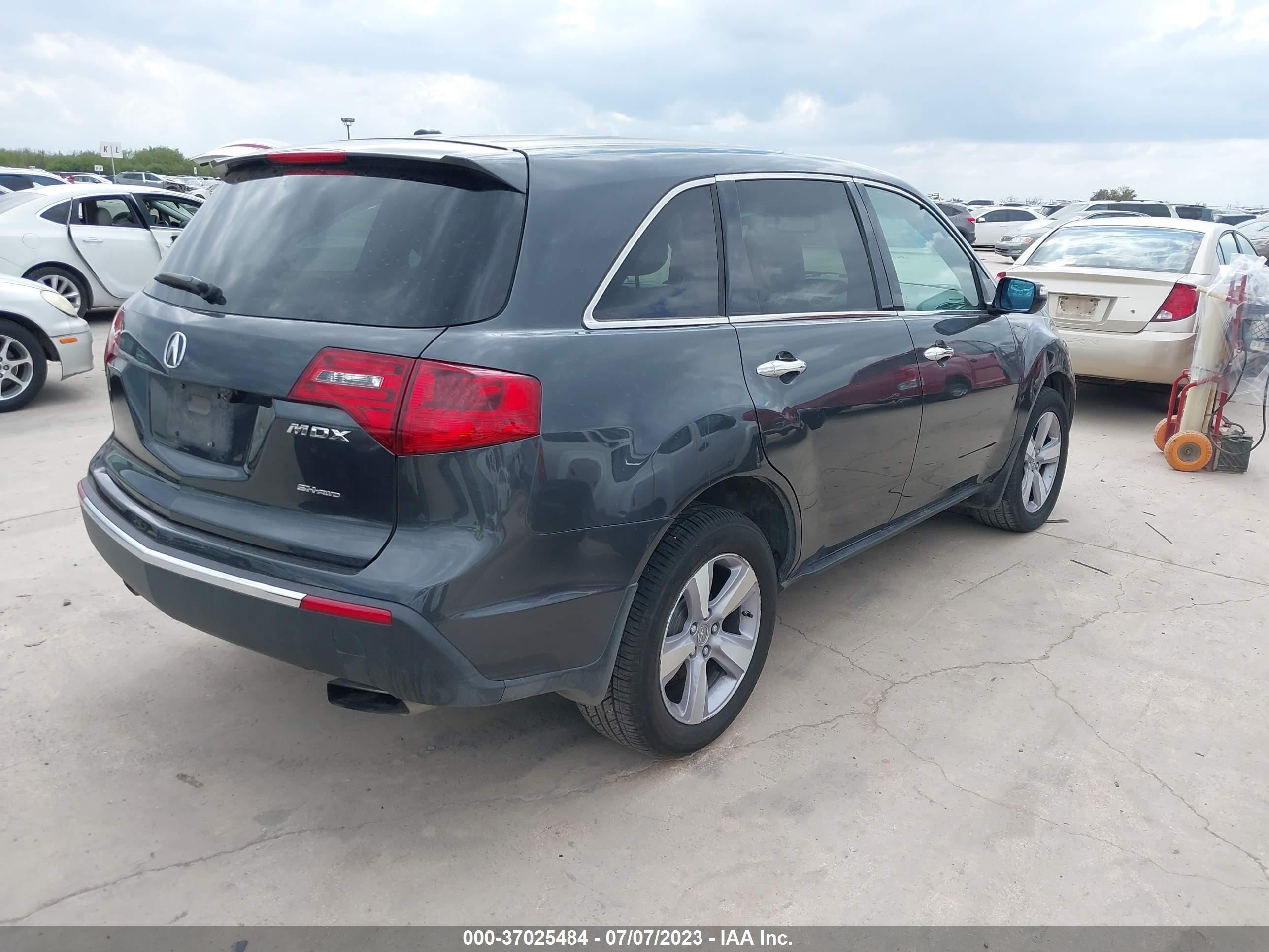 Photo 3 VIN: 2HNYD2H24DH514003 - ACURA MDX 